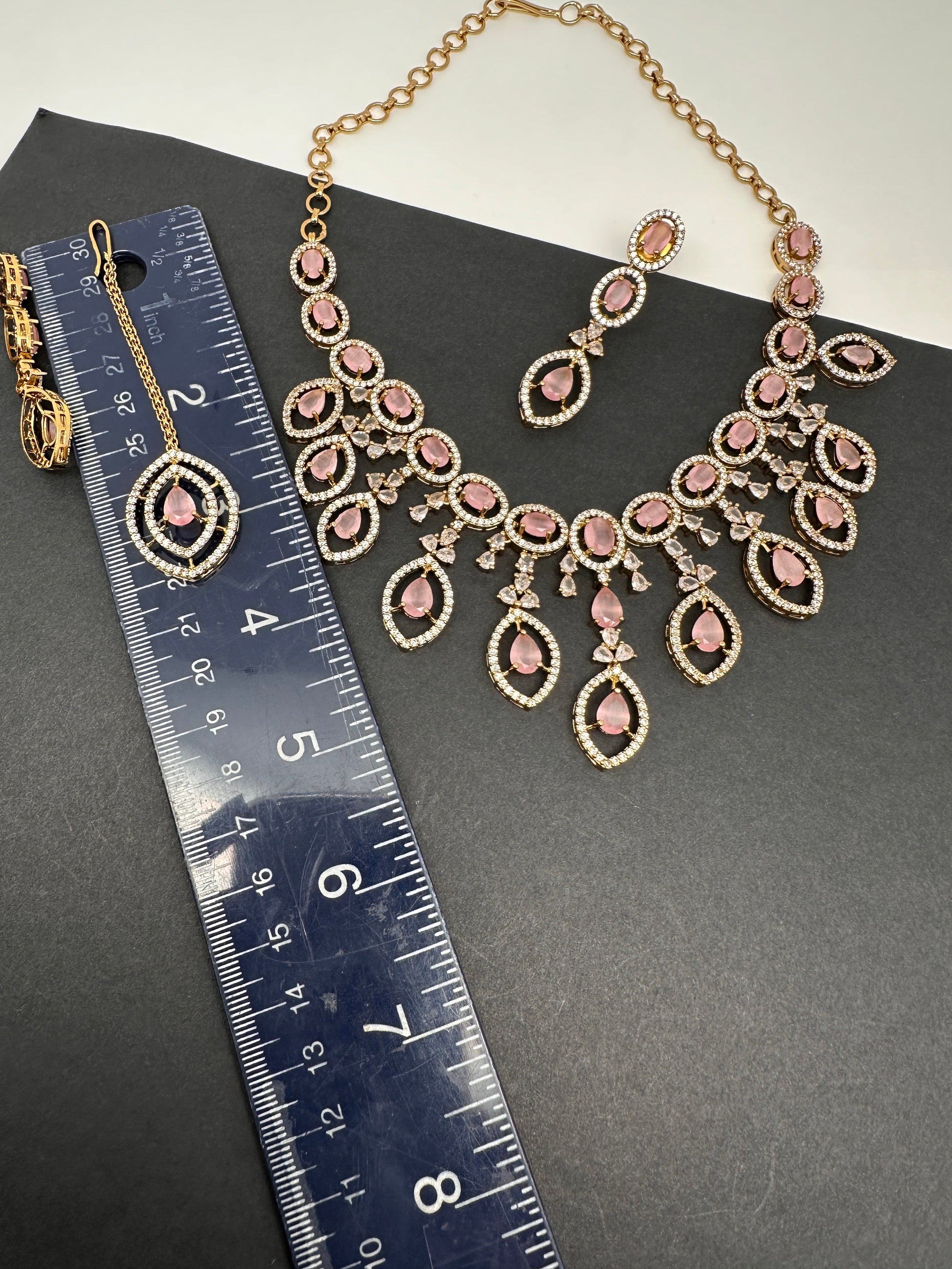 AD Dainty Victorian Mehndi Finish Color Stone Necklace with Mand Tika - Pink