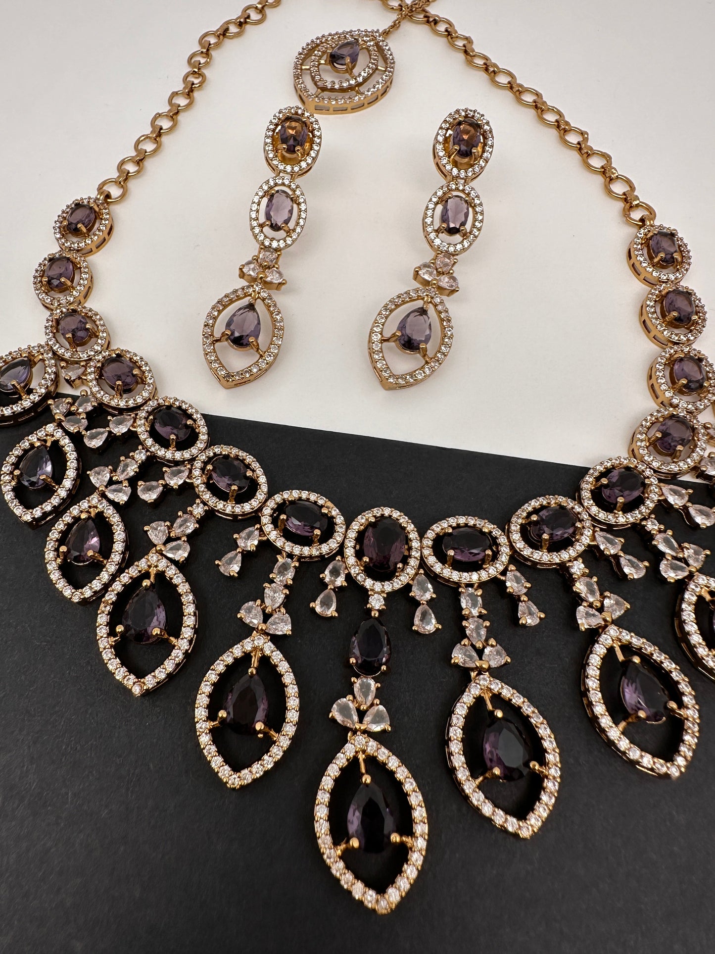 AD Dainty Victorian Mehndi Finish Color Stone Necklace with Mand Tika - Purple