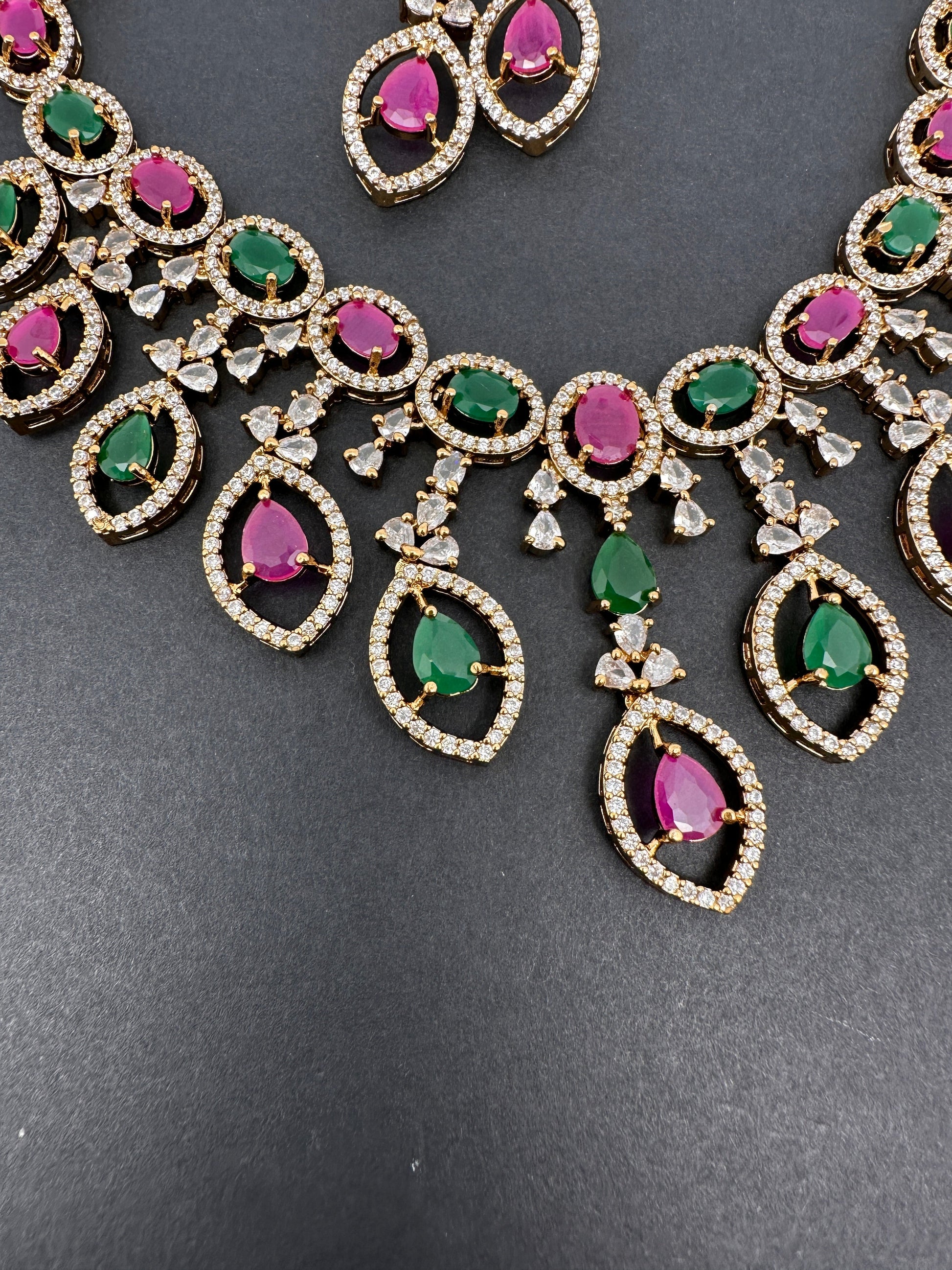 AD Dainty Victorian Mehndi Finish Color Stone Necklace with Mand Tika - Red