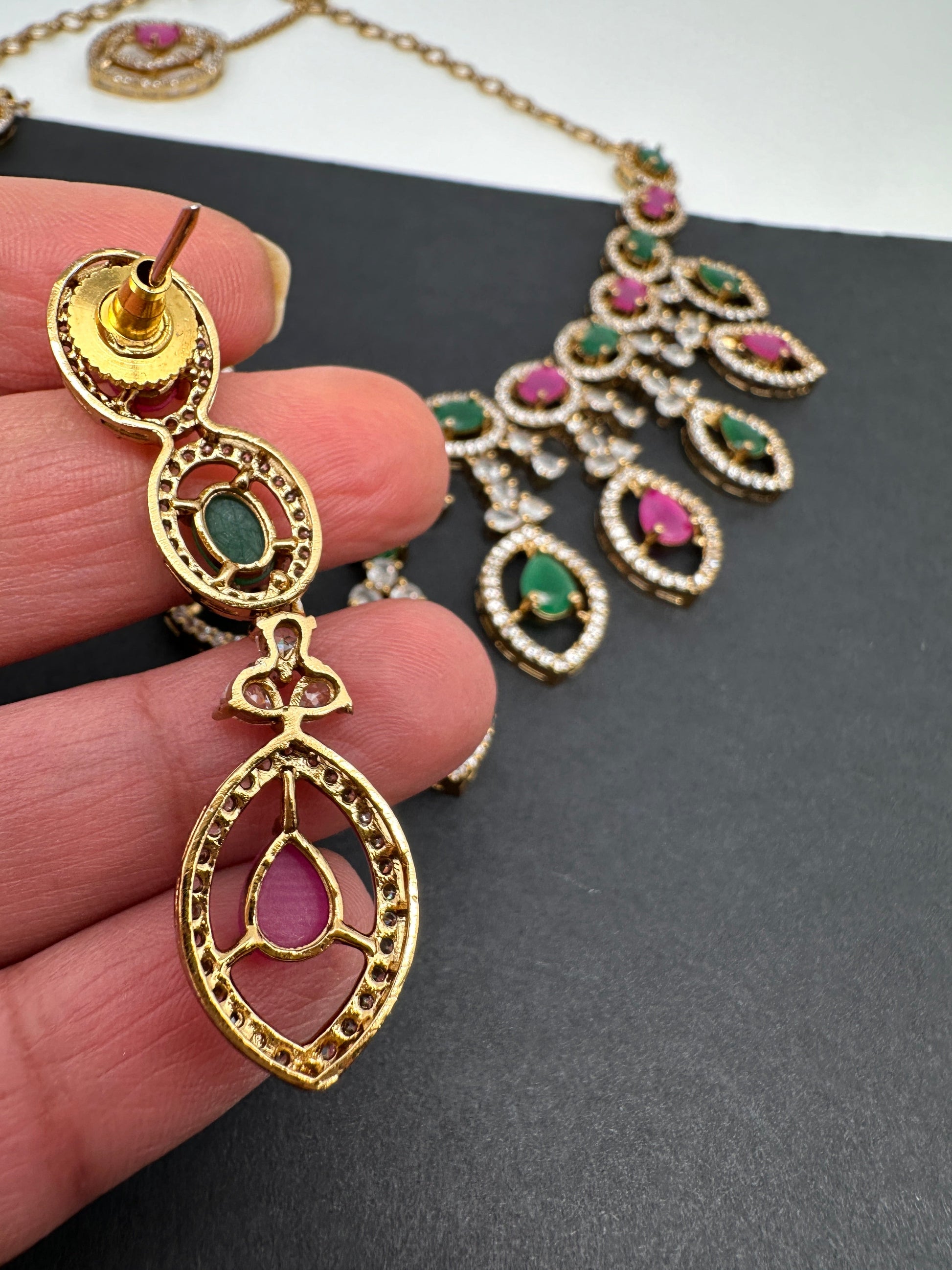 AD Dainty Victorian Mehndi Finish Color Stone Necklace with Mand Tika - Red