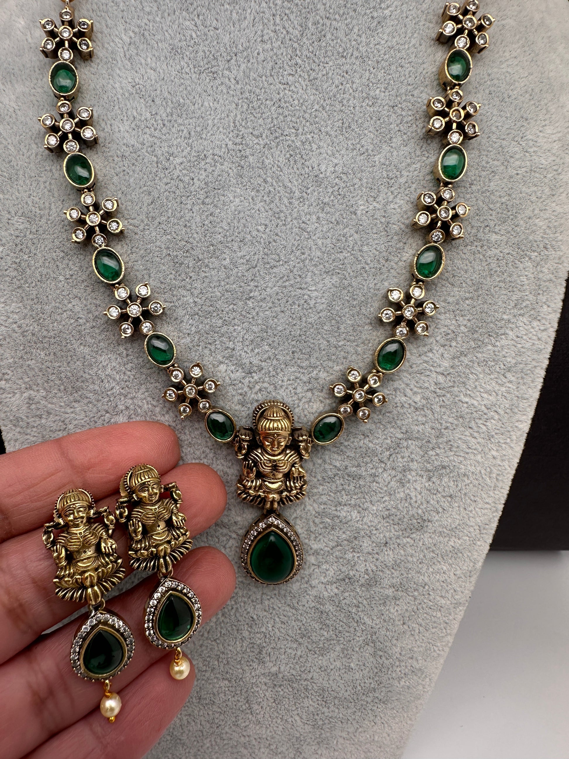 AD Victorian Goddess lakshmi Dainty  Color Stone Necklace - Green