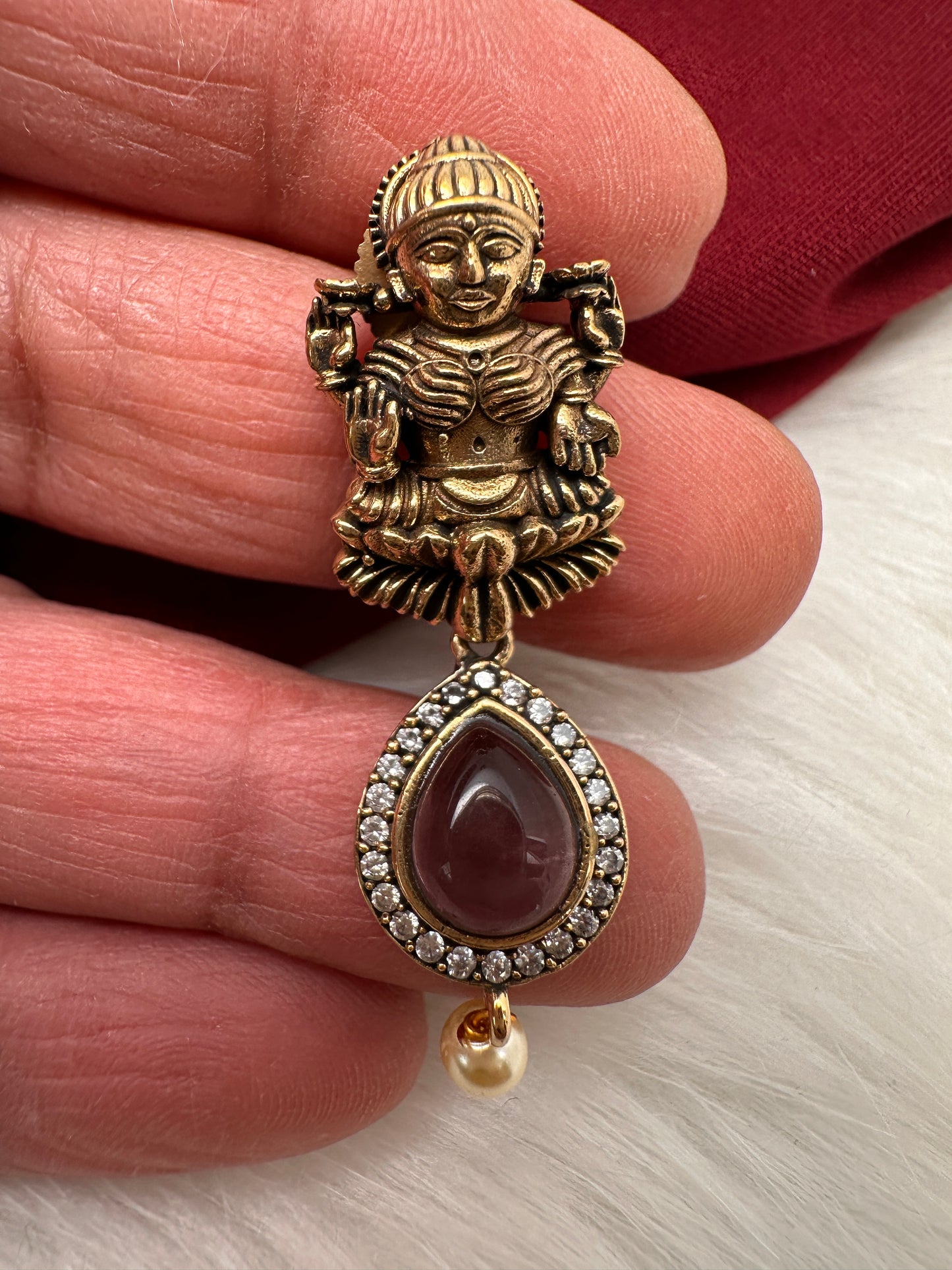 AD Victorian Goddess lakshmi Dainty  Color Stone Necklace