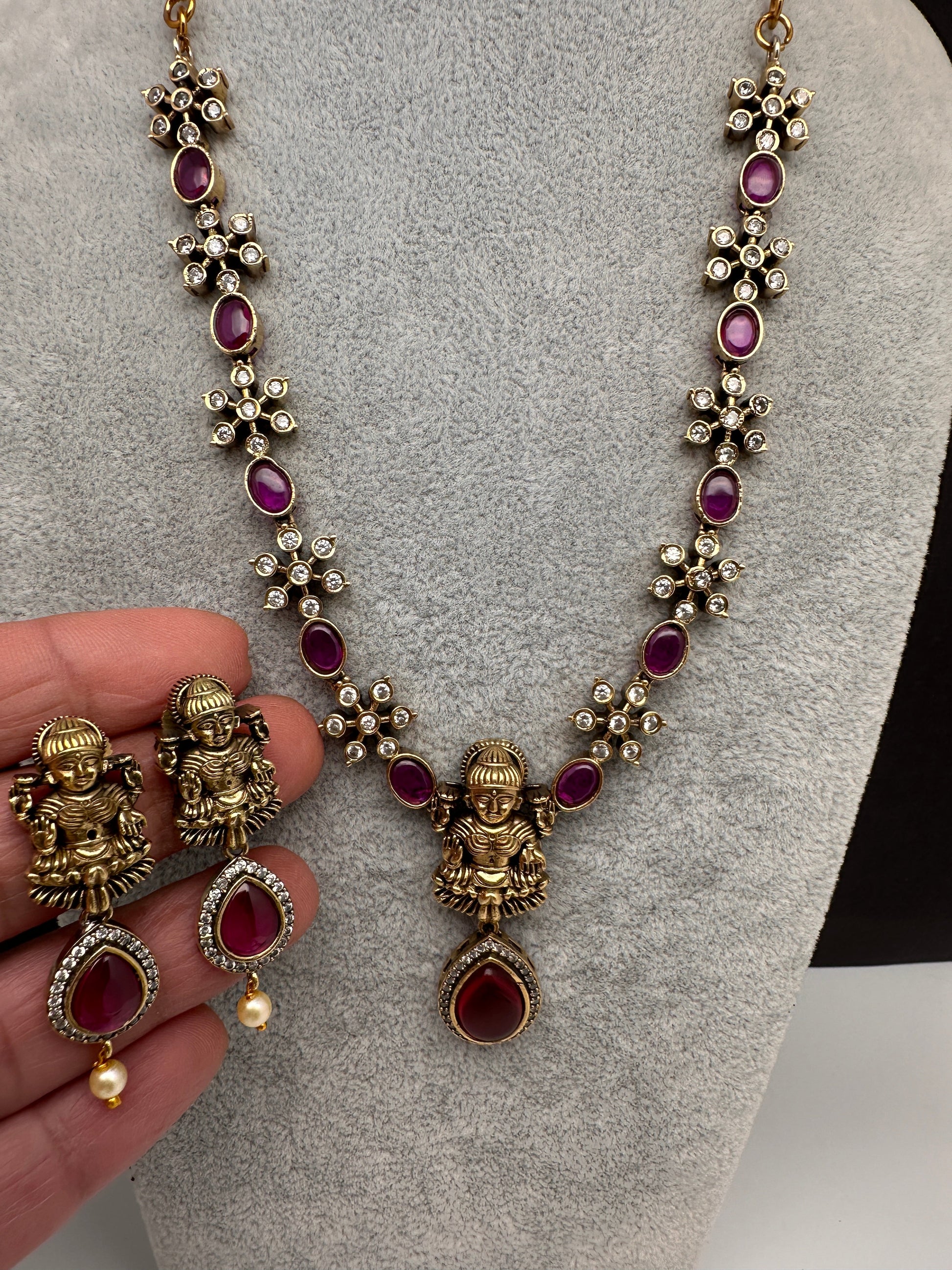 AD Victorian Goddess lakshmi Dainty  Color Stone Necklace - Red