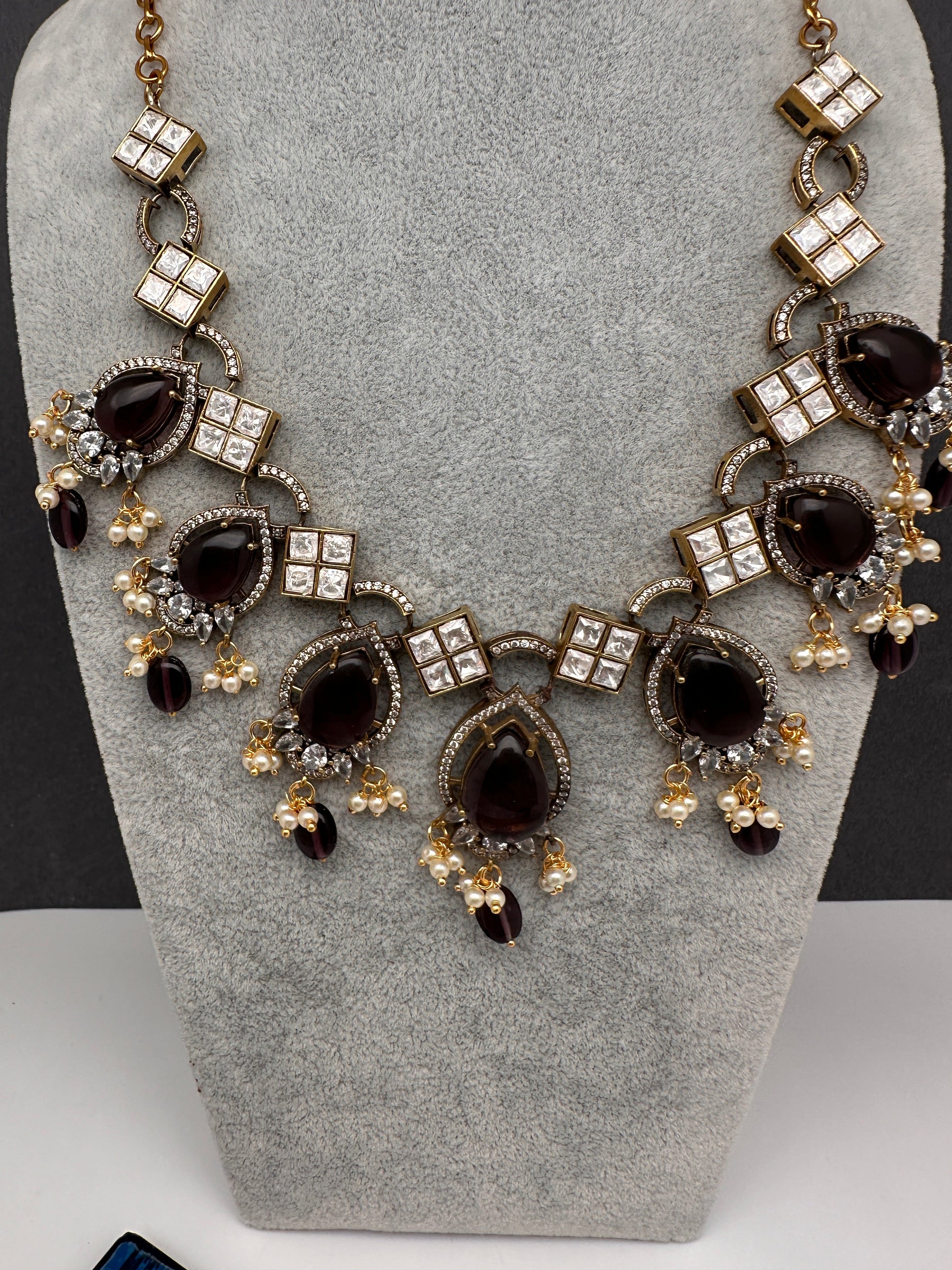 Moissanite Color Stone Short Necklace - Purple