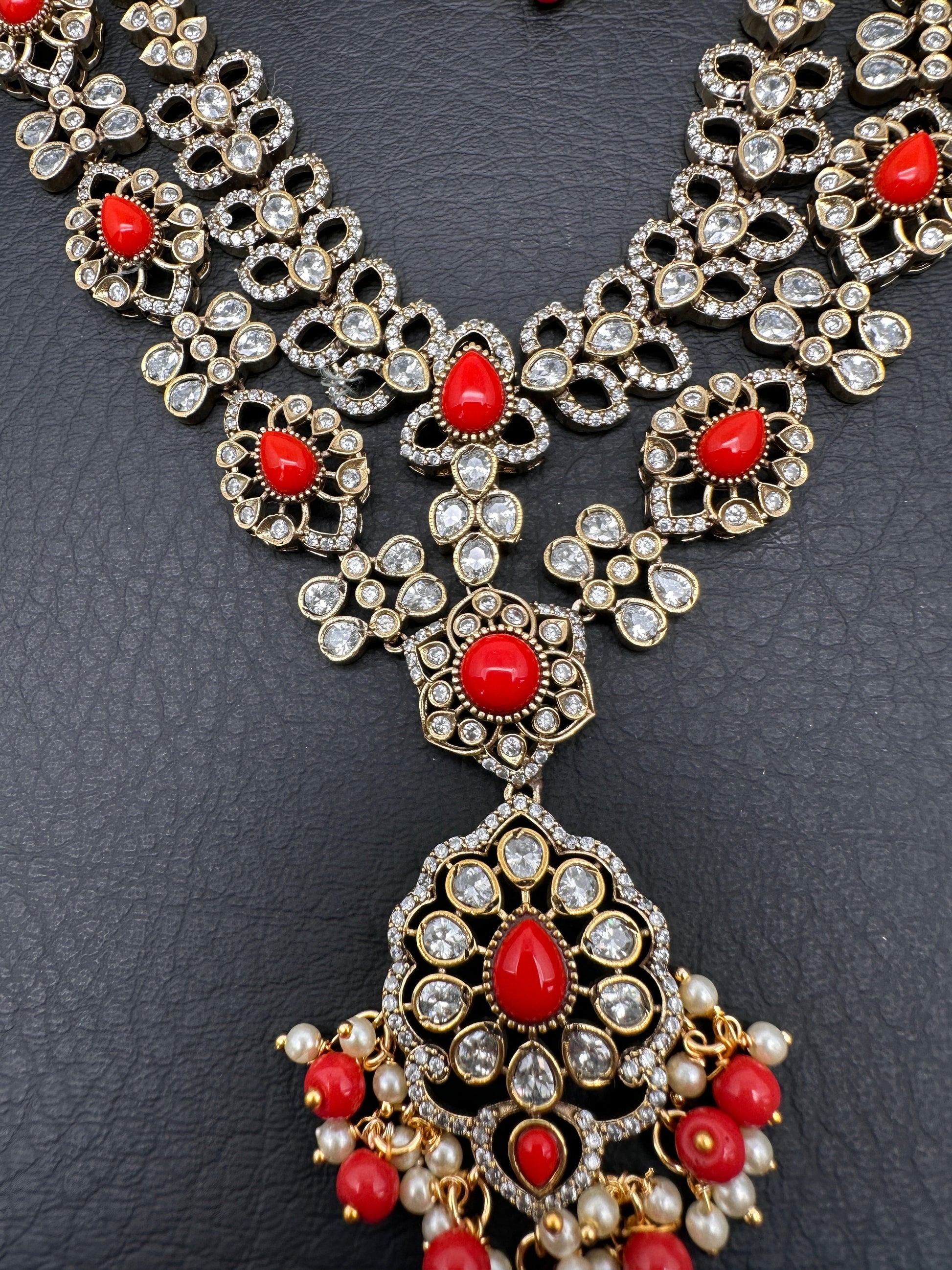 Victorian Moissanite Doublet Color Stone Short Necklace - Coral