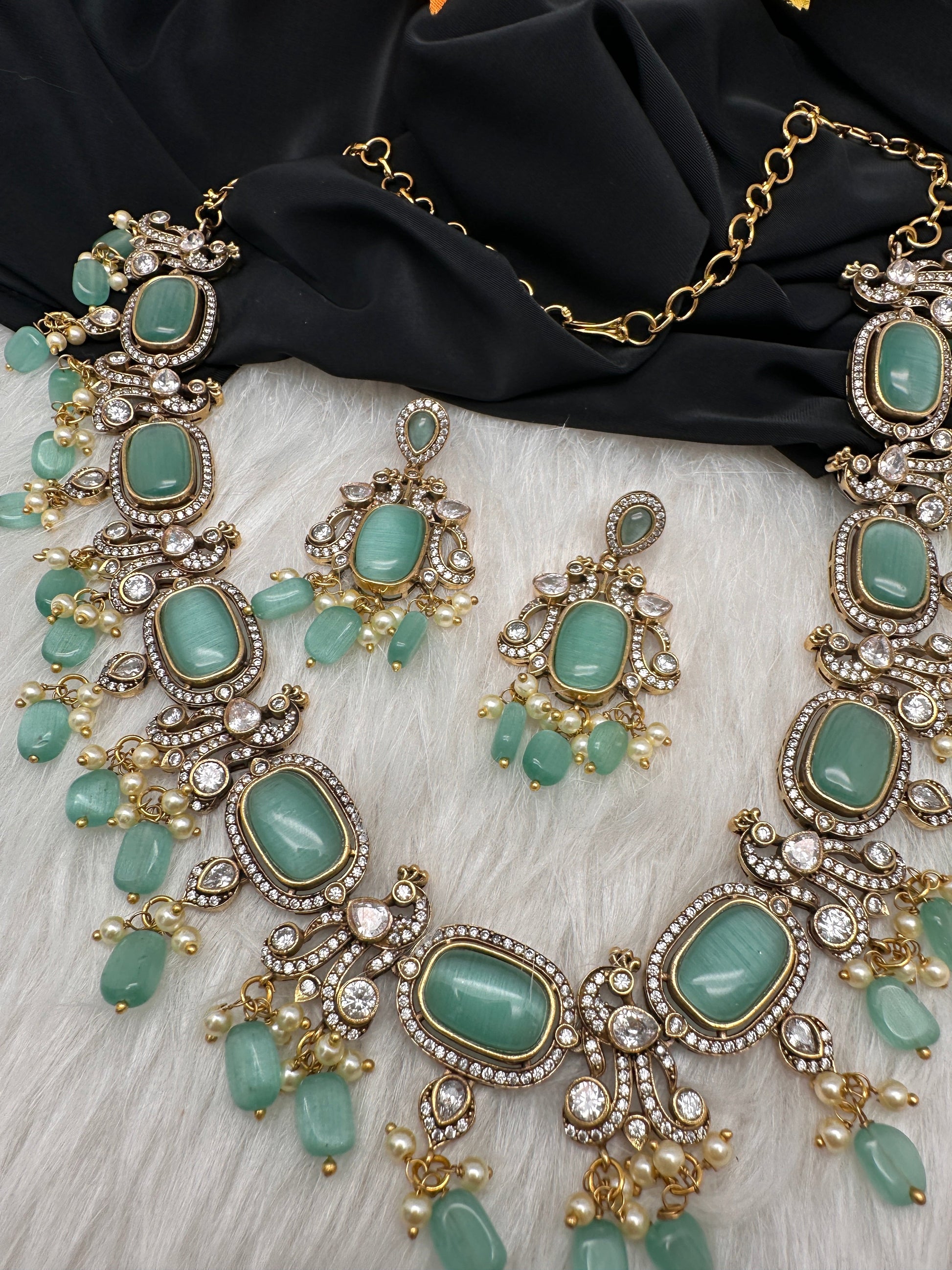 Moissanite Mehendi Finish Neckline Color Stone Necklace - LightGreen