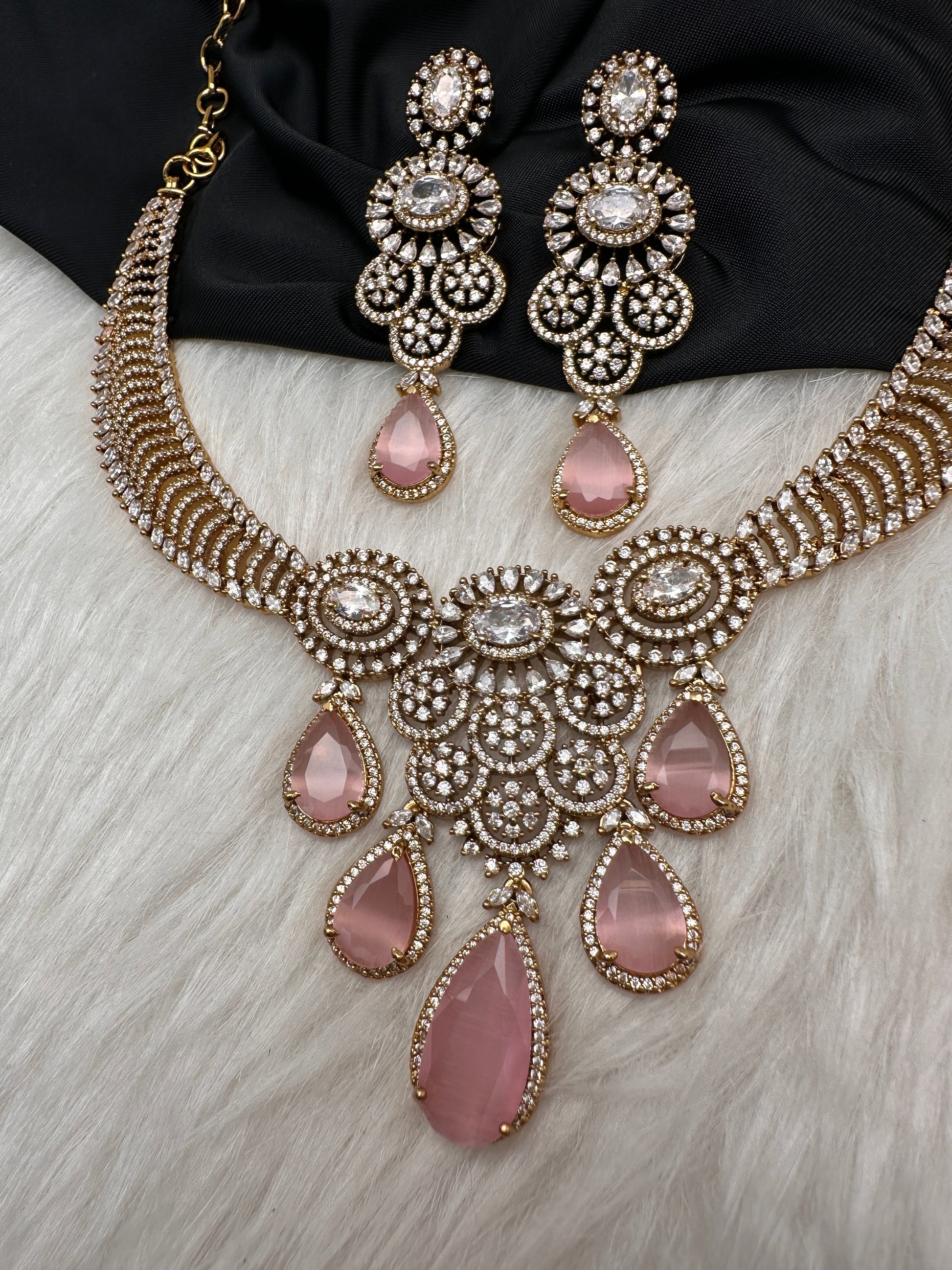 CZ Moissanite Color Stone Neckline Necklace - Pink