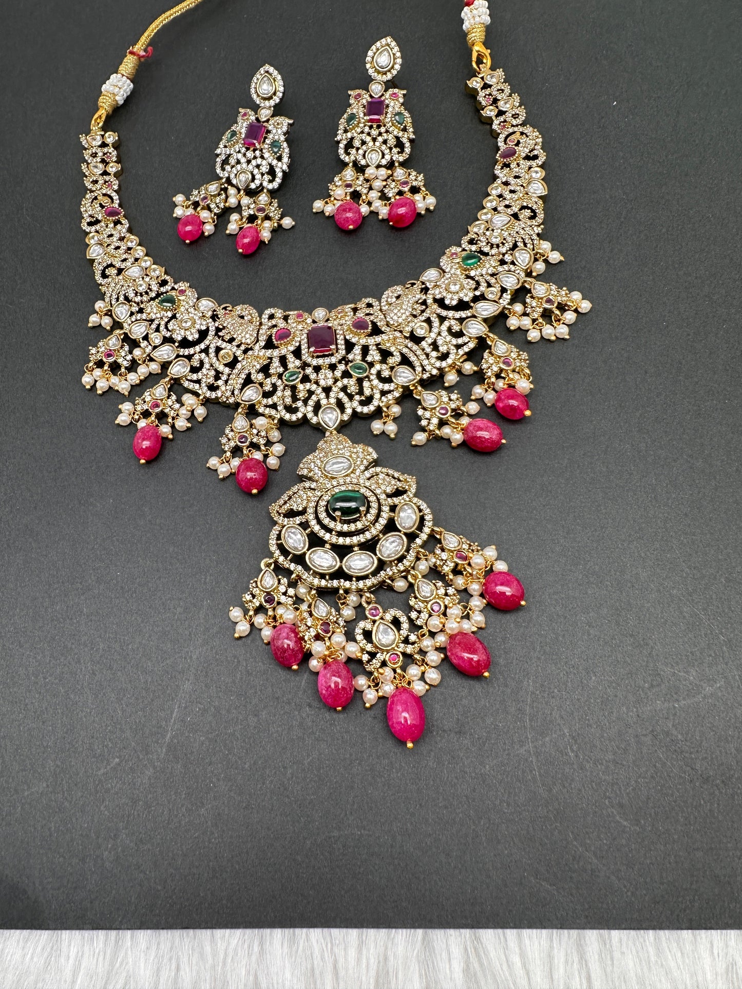 Polki Victorian Red Beads Victorian Mehendi Short Necklace