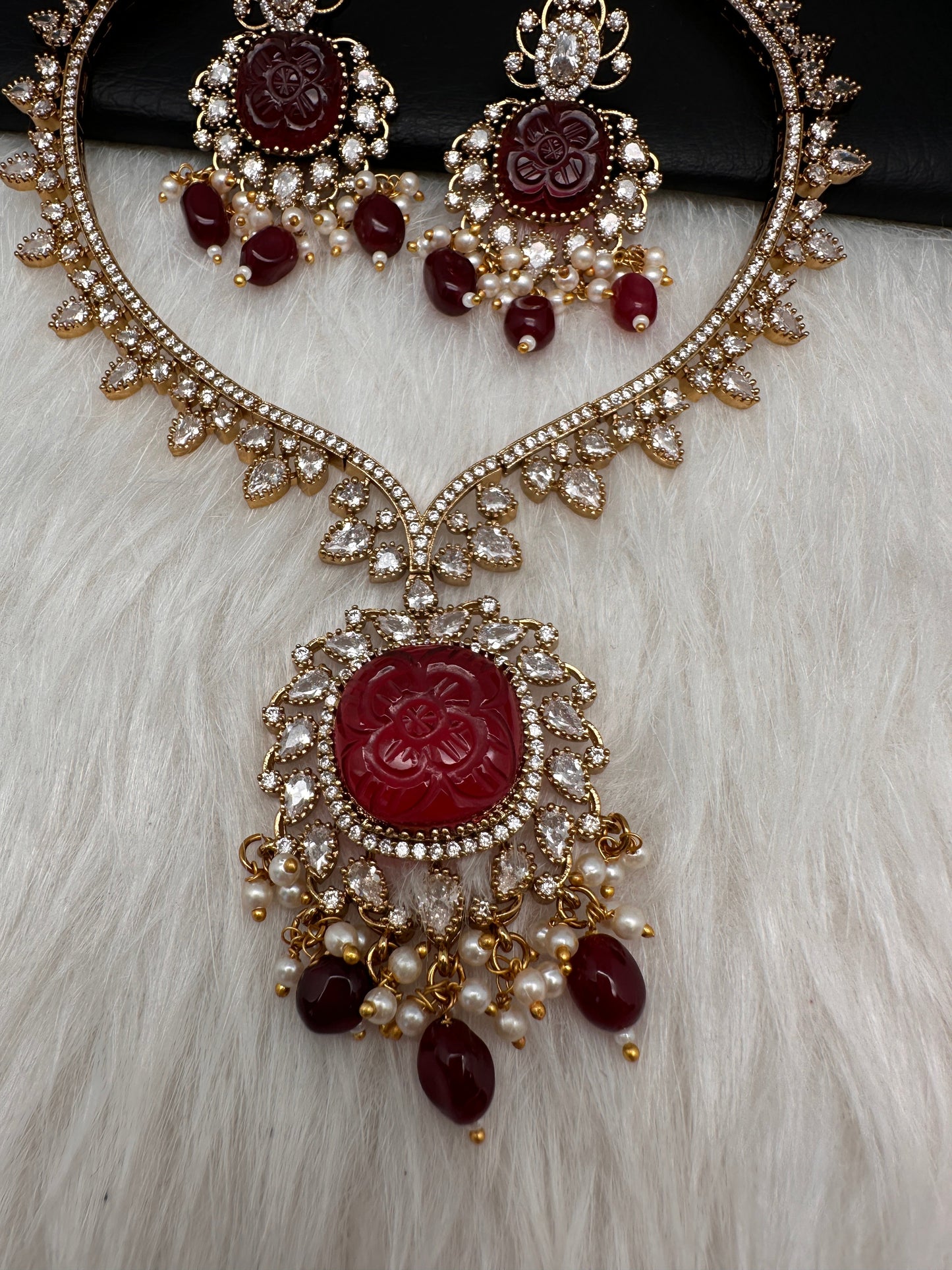 Red Carved Stone AD Mehendi Finish Short Necklace