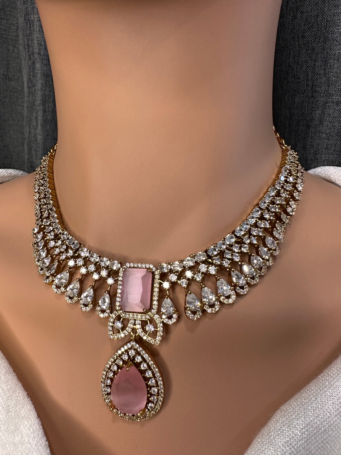 Doublet Mehendi Finish Neckline Color Stone Necklace - Pink