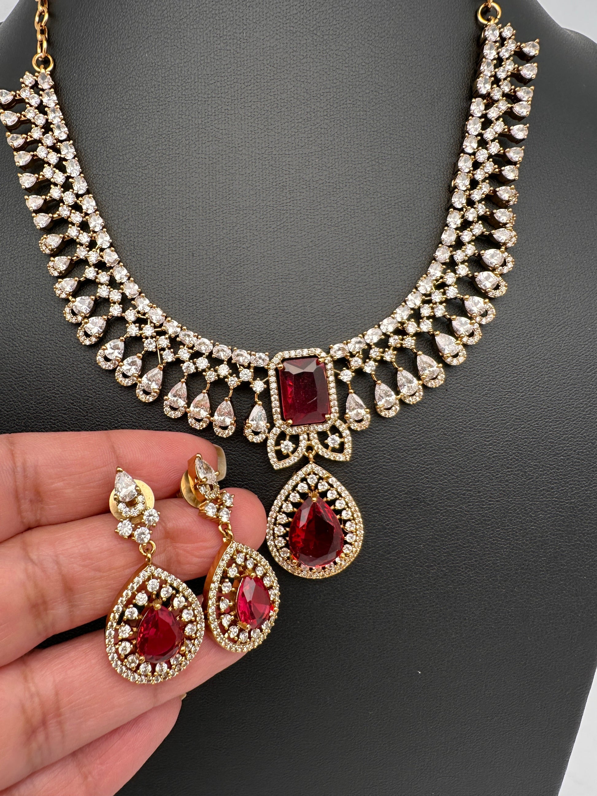 Doublet Mehendi Finish Neckline Color Stone Necklace - Red