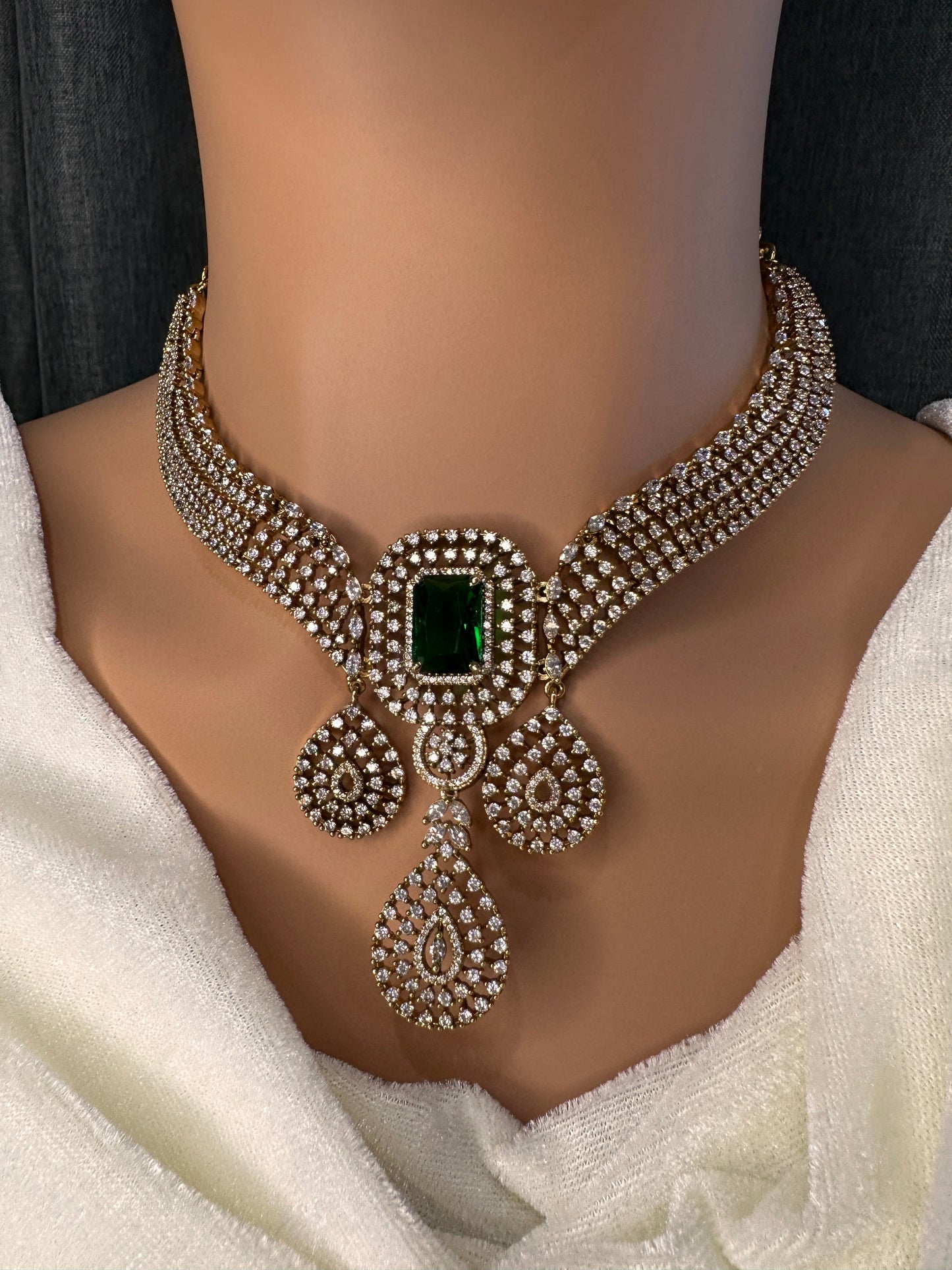 CZ Victorian Color Stone Neckline Necklace - Green
