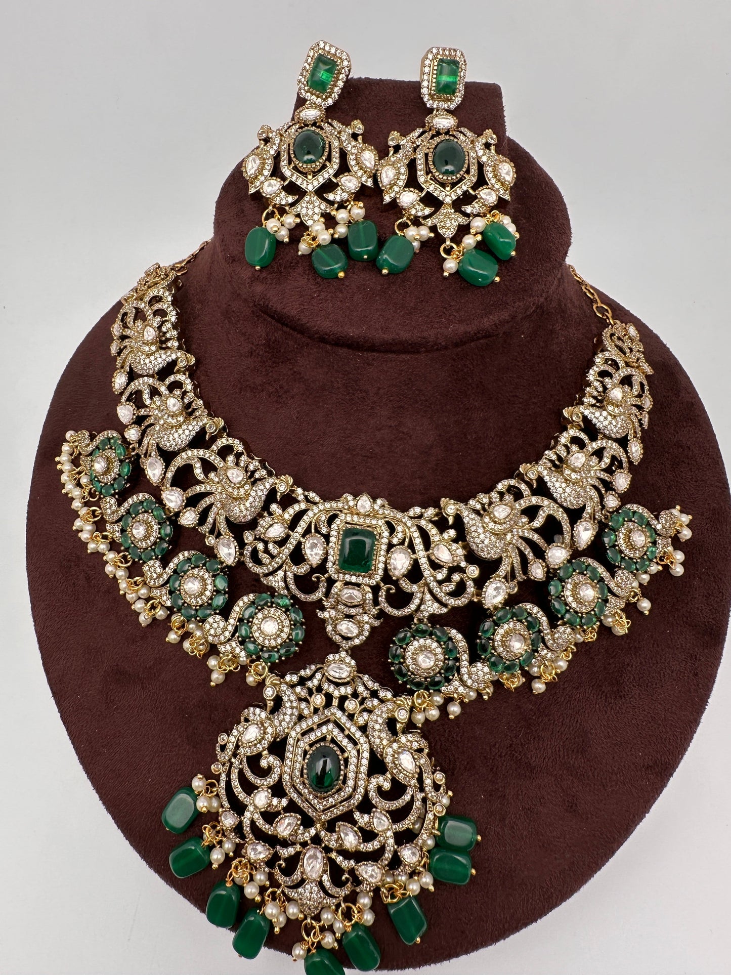 Moissanite  Victorian Color Stone Statement Neckline Necklace - Green