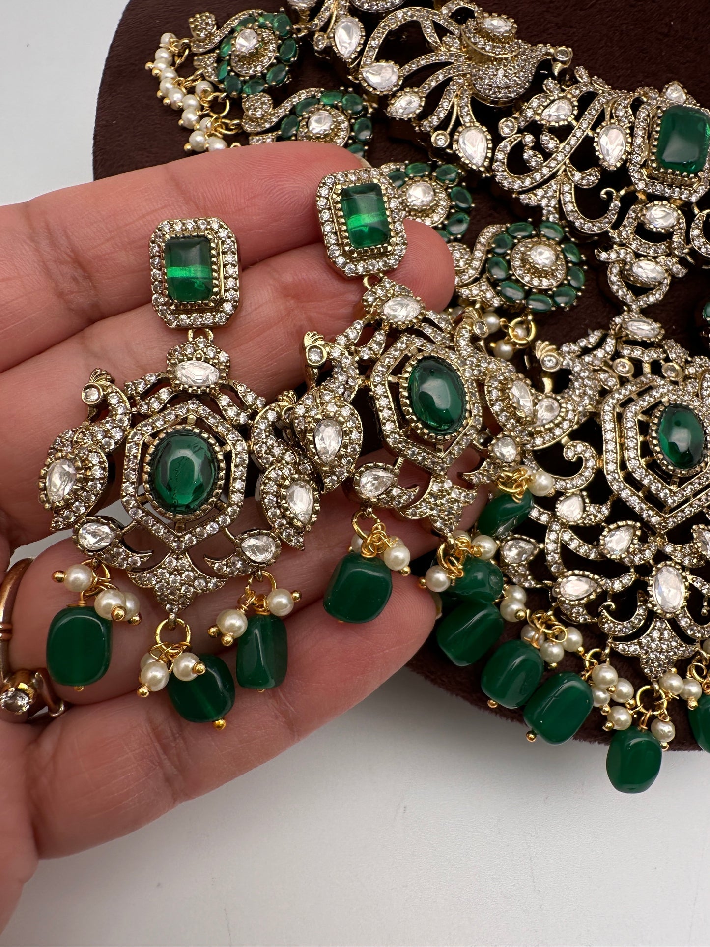 Moissanite  Victorian Color Stone Statement Neckline Necklace - Green