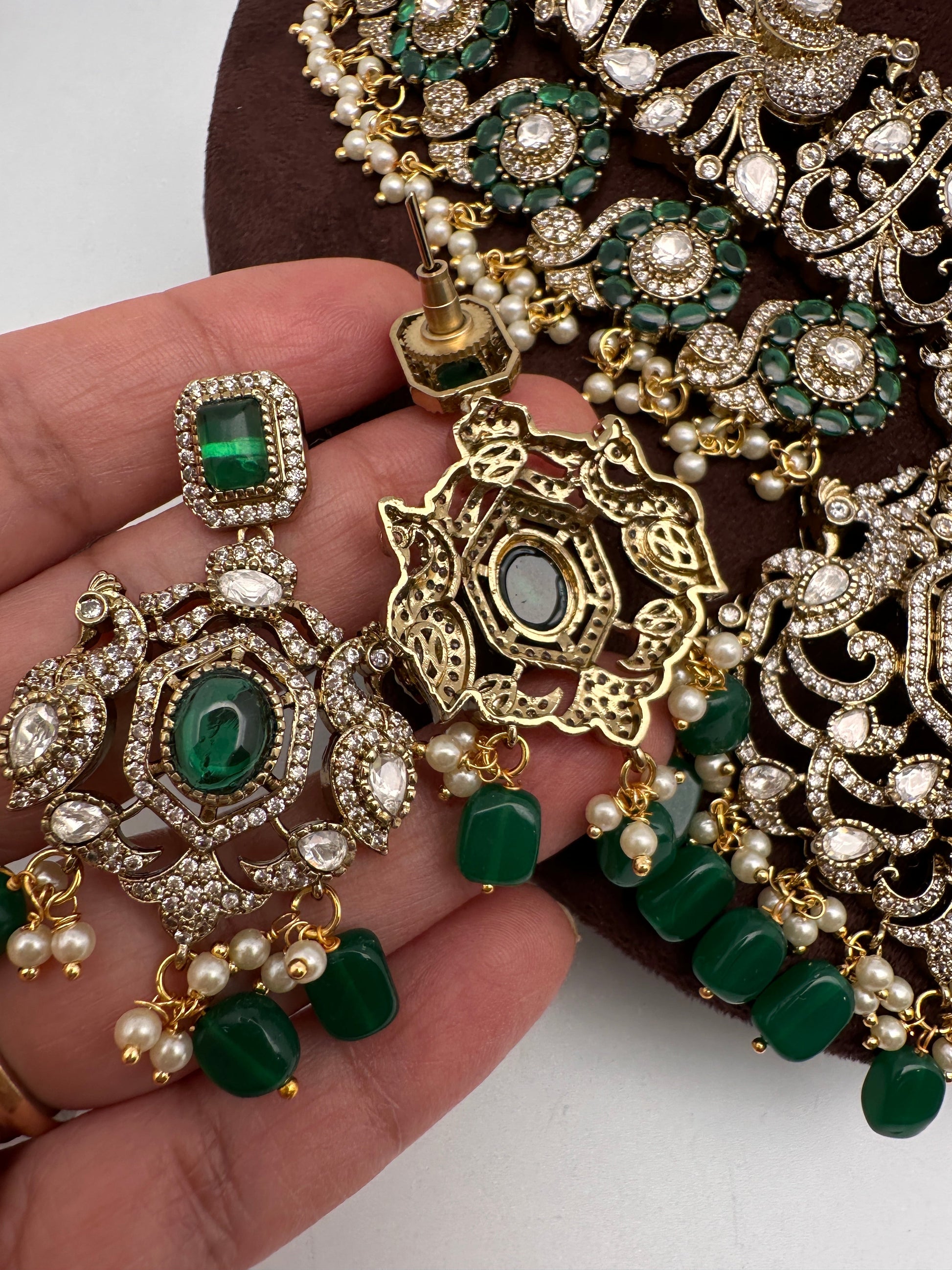 Moissanite  Victorian Color Stone Statement Neckline Necklace - Green