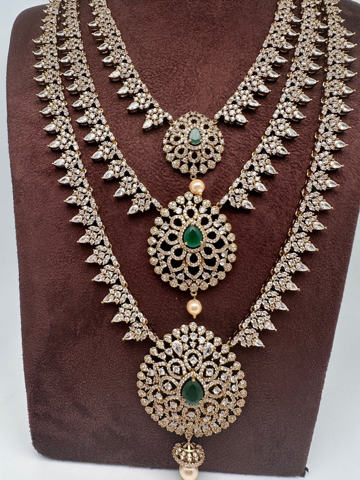 Multi Layer Teen Lada  Victorian Color Stone Statement Necklace - Green