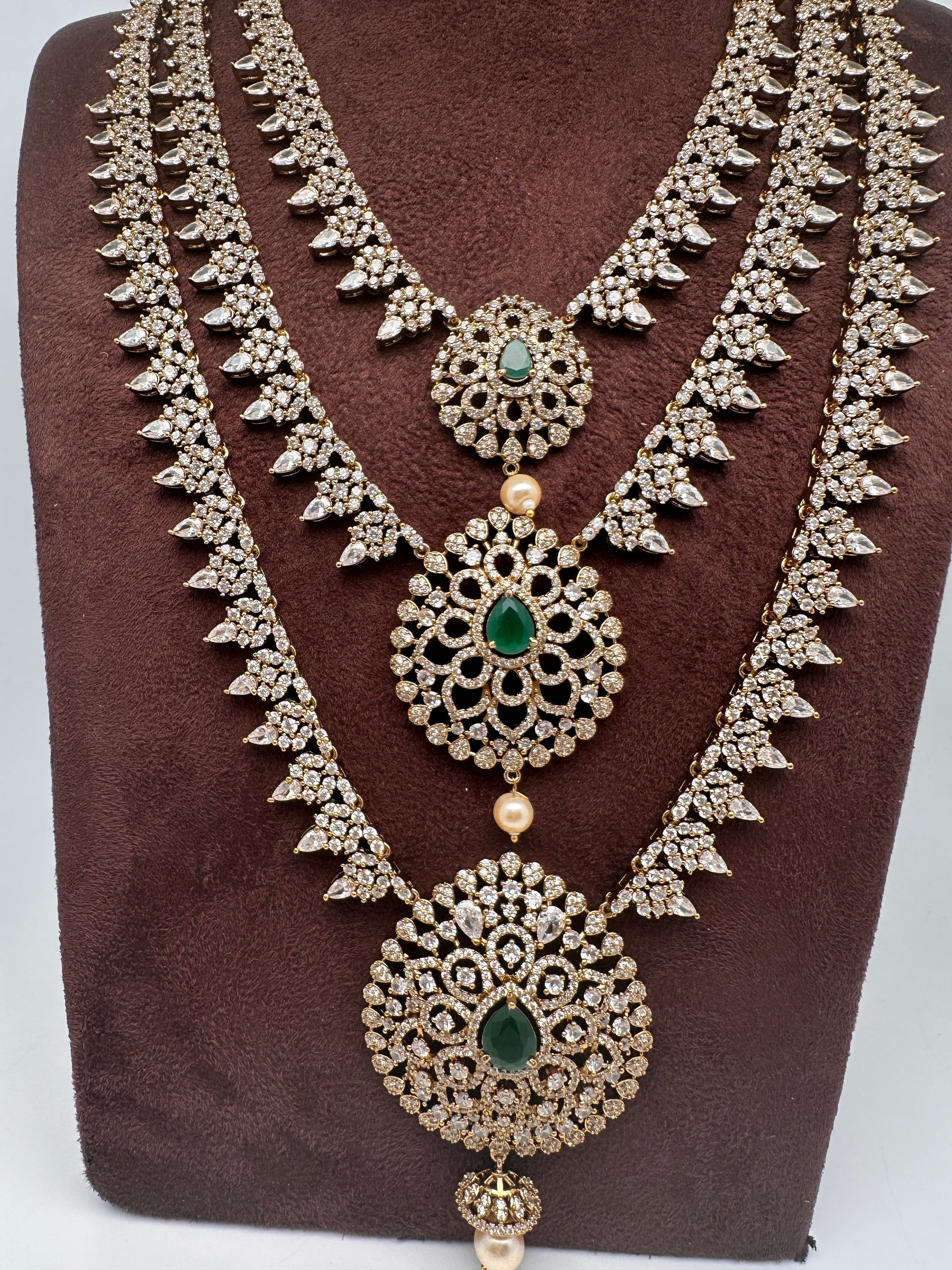 Multi Layer Teen Lada  Victorian Color Stone Statement Necklace - Green