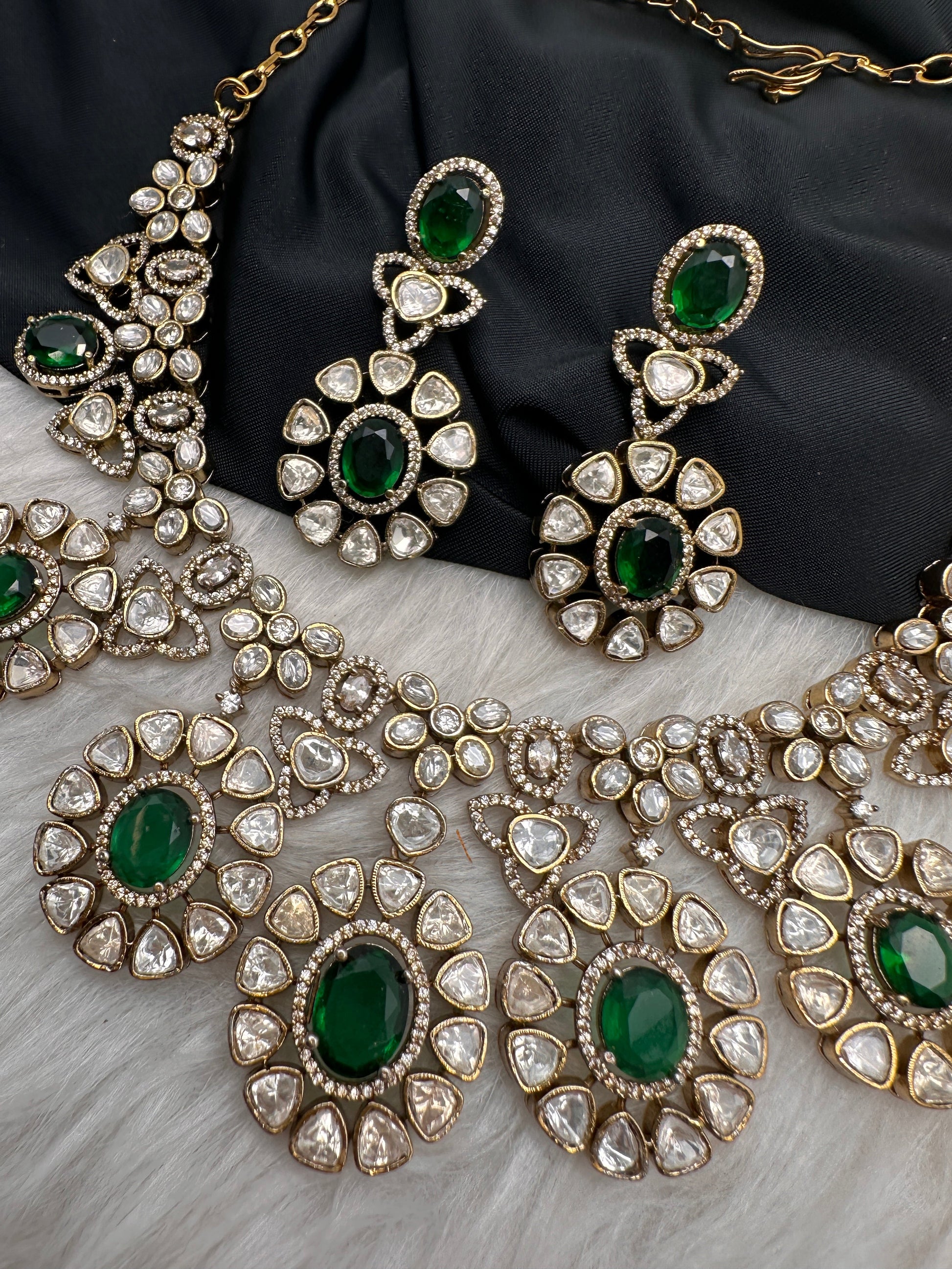 Moissanite Doublet Victorian Color Stone CZ Neckline Necklace - Green