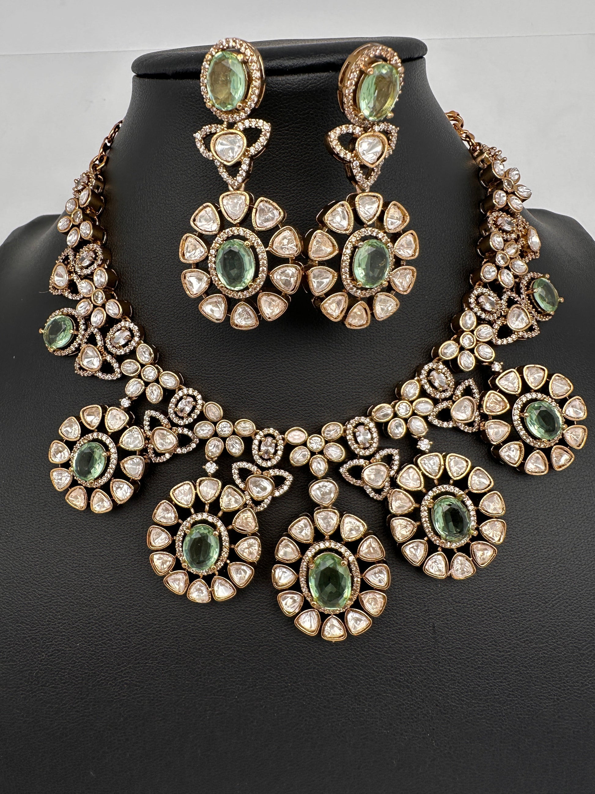 Moissanite Doublet Victorian Color Stone CZ Neckline Necklace - LightGreen