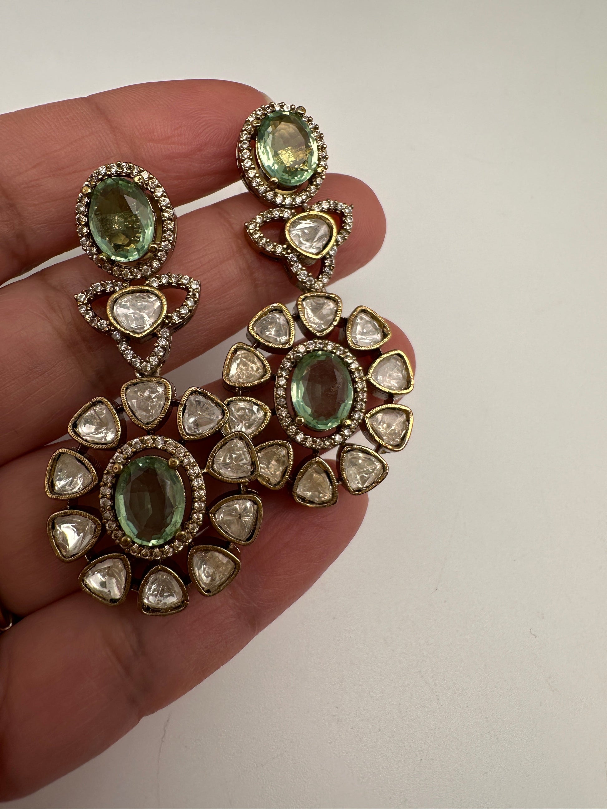 Moissanite Doublet Victorian Color Stone CZ Neckline Necklace - LightGreen