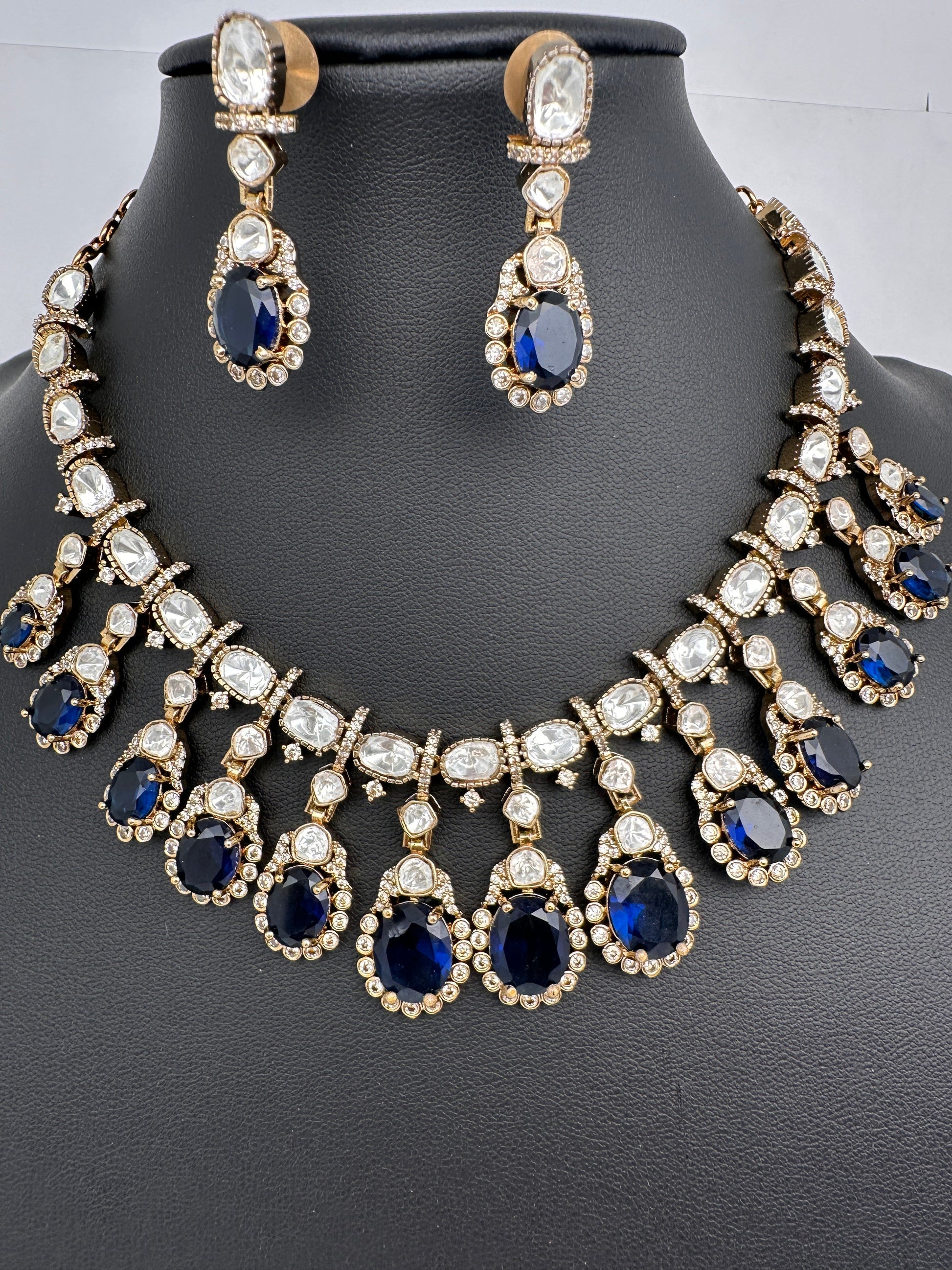 Moissanite Doublet Victorian Color Stone CZ Neckline Necklace - Blue