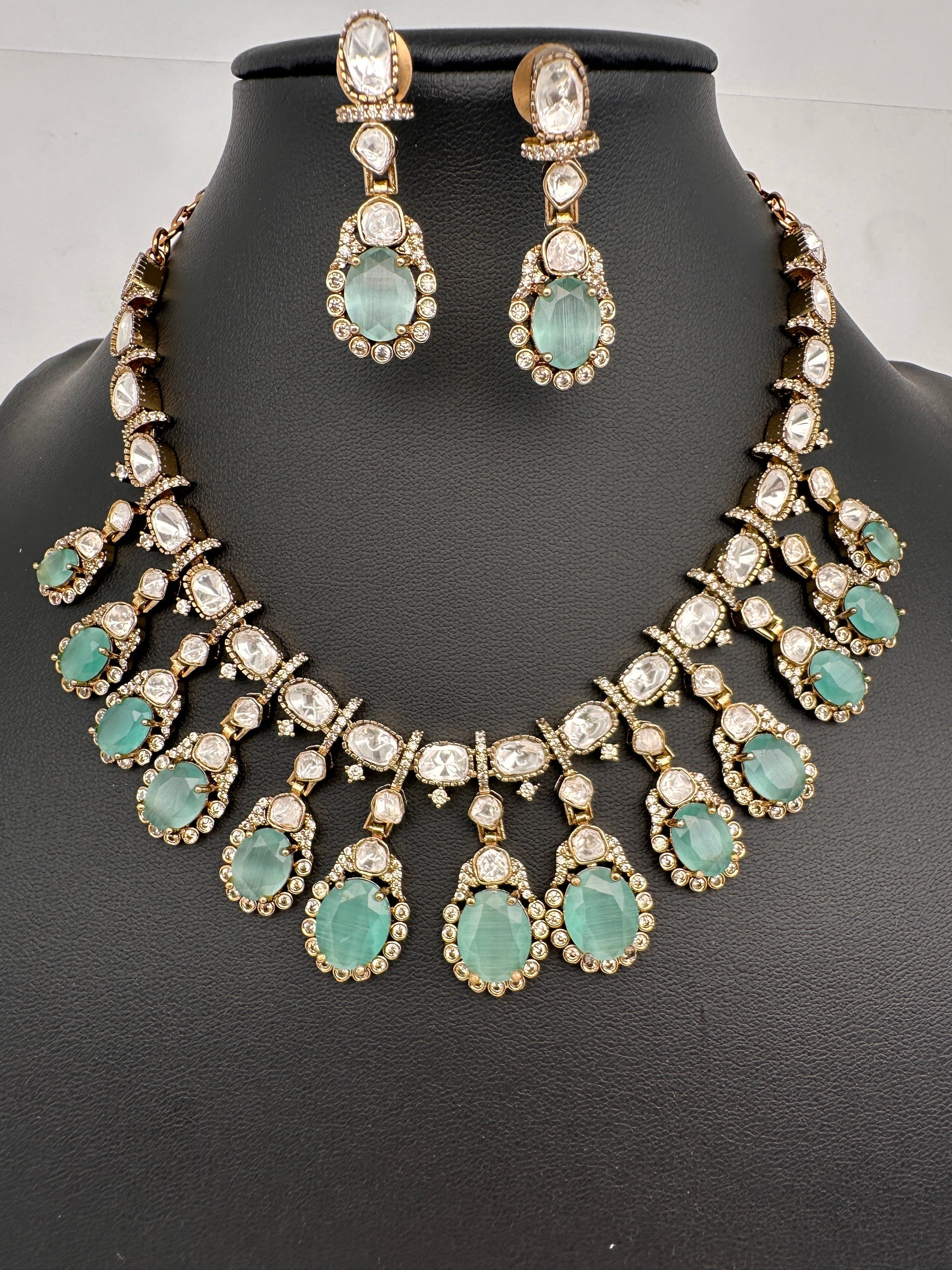 Moissanite Doublet Victorian Color Stone CZ Neckline Necklace - MintGreen