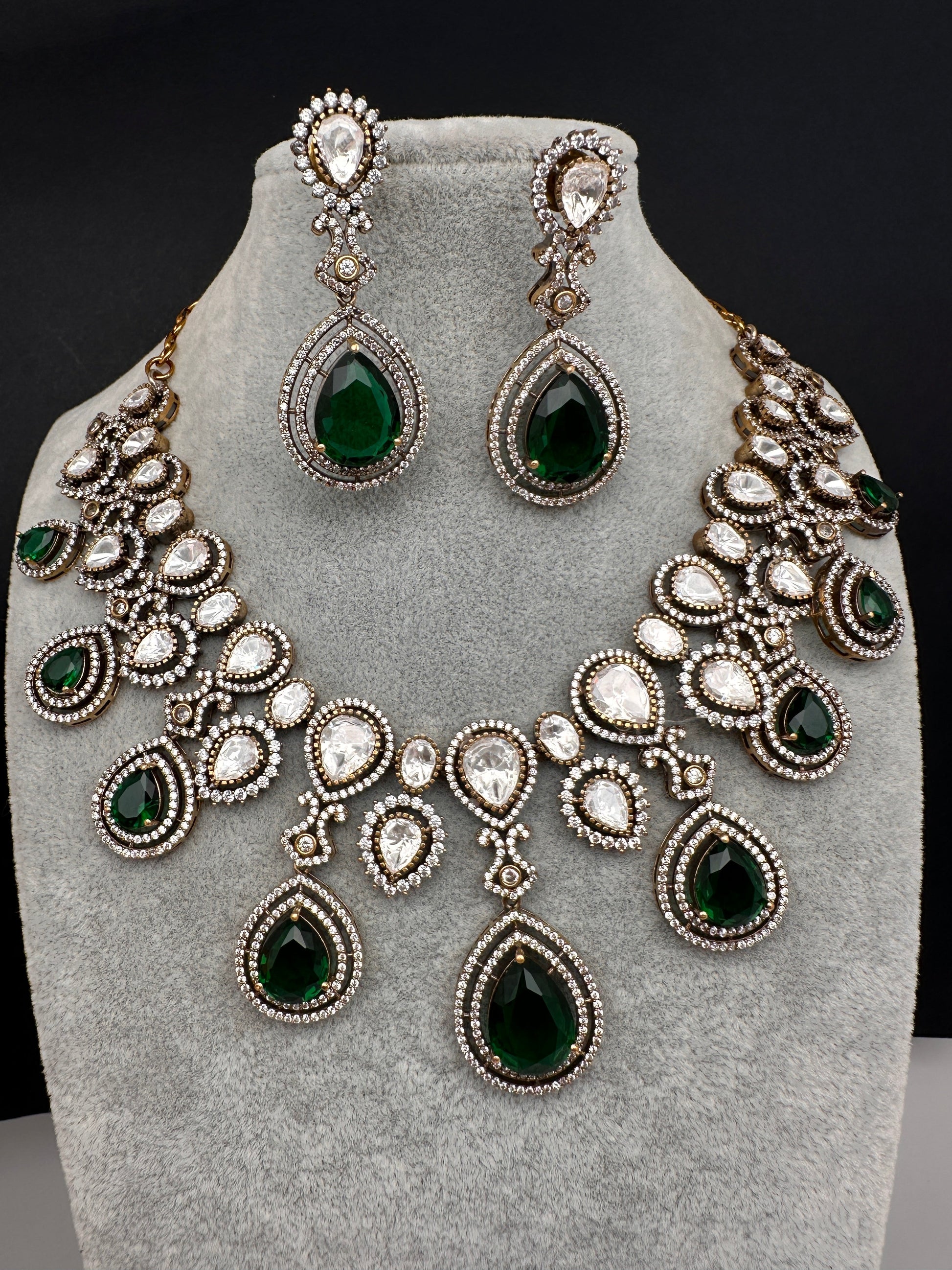 Moissanite Doublet Victorian Color Stone Statement Necklace - Green
