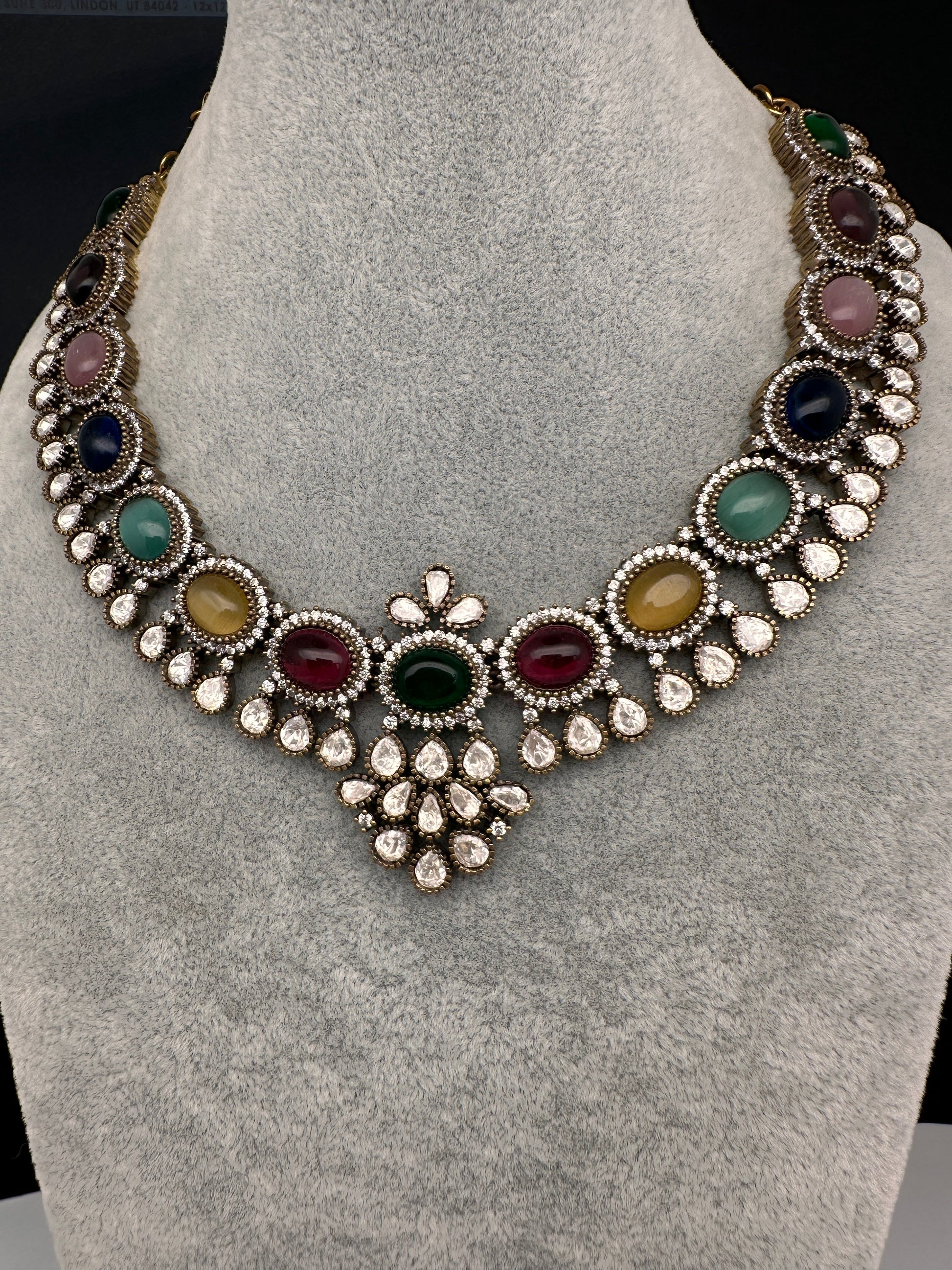 Moissanite Victorian Color Stone Necklace Comes With Studs - Multi