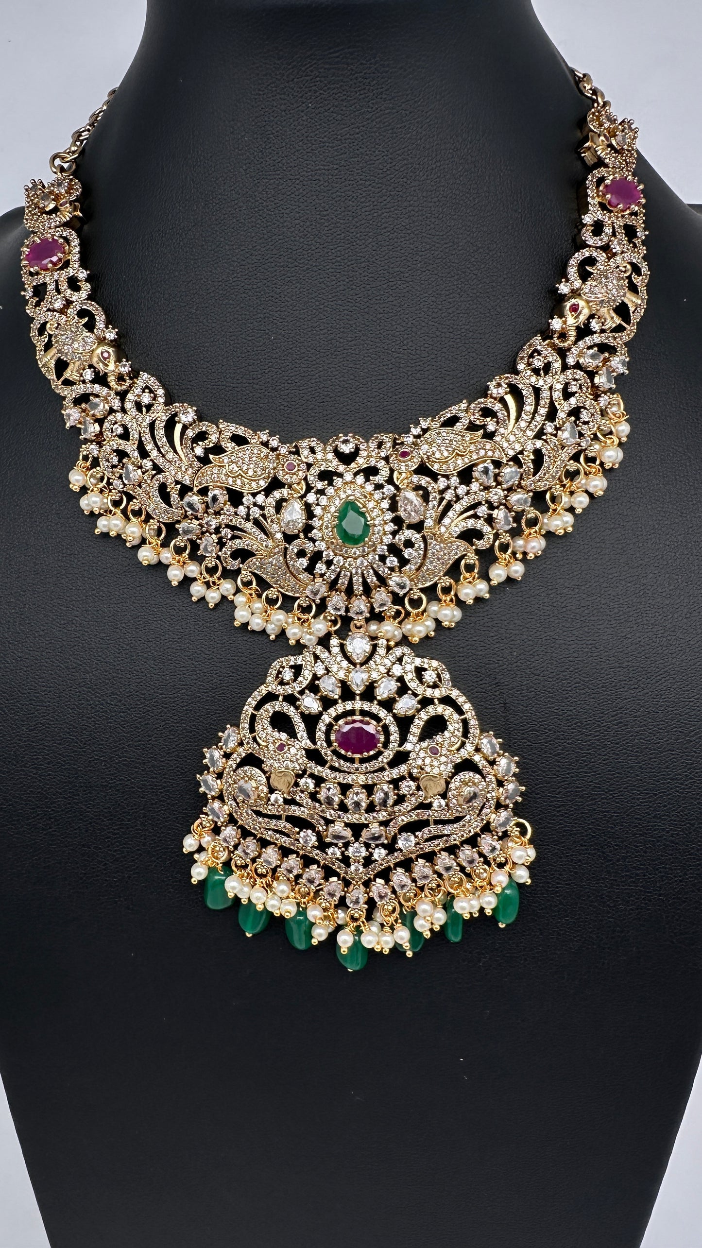 Victorian CZ Birdie Elepant Pattern Short Necklace - 