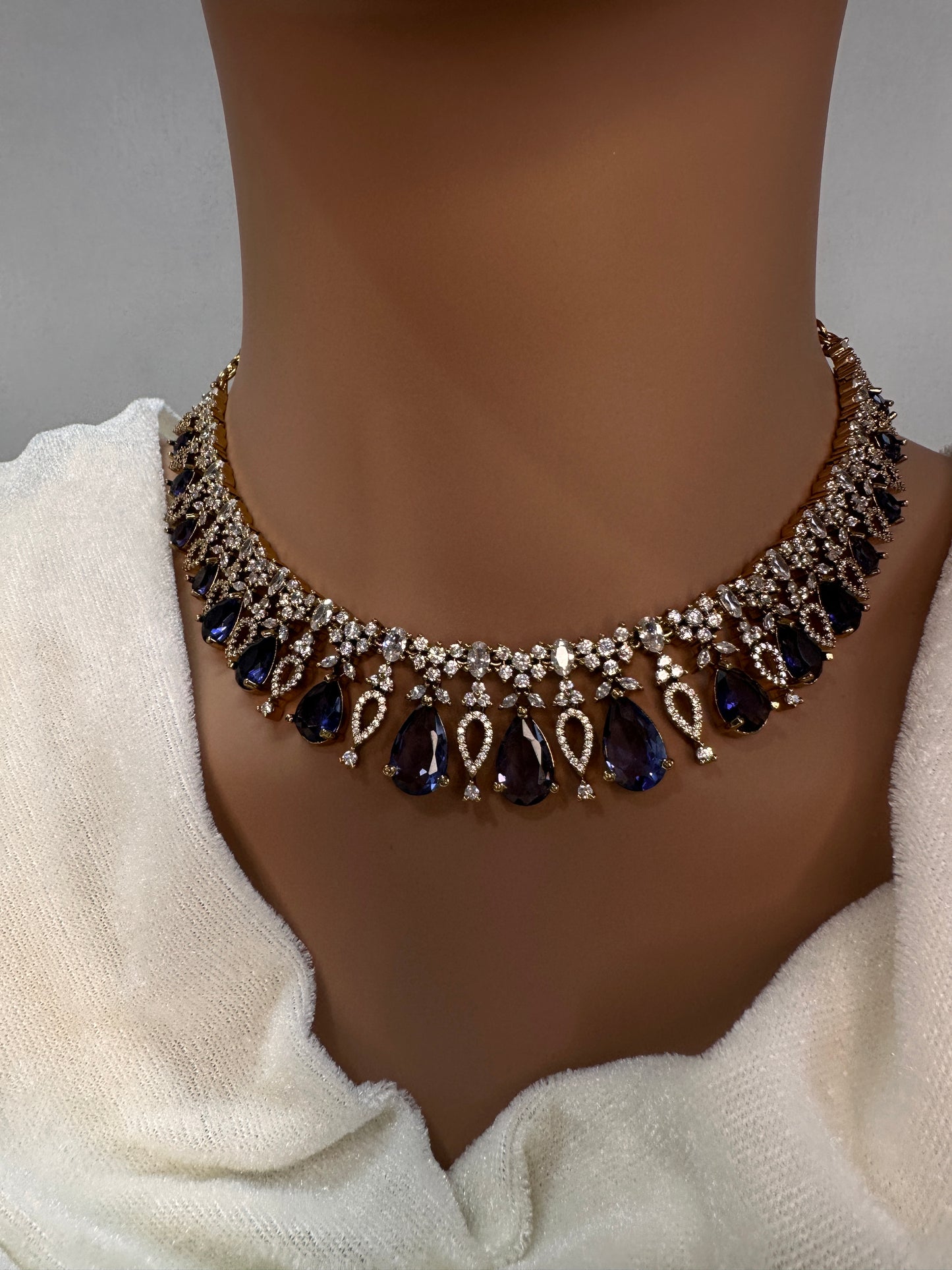 AD  Victorian Color Stone Necklace - Purple