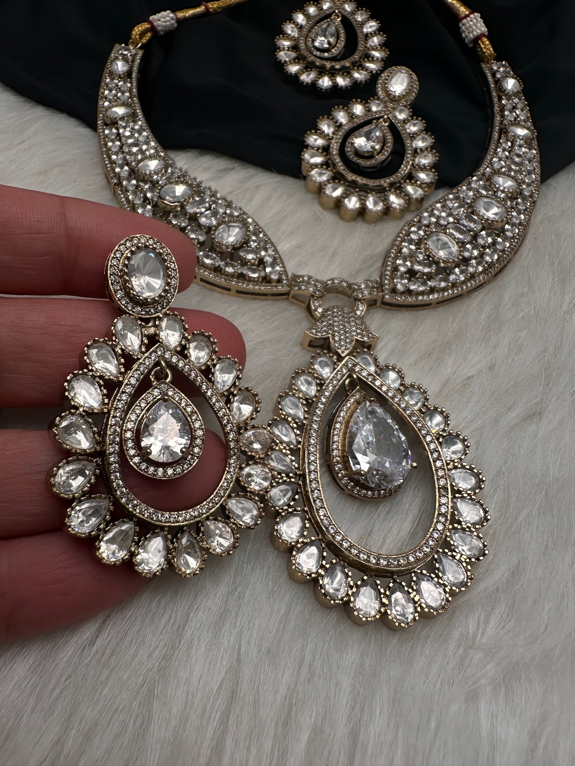 Moissanite AD Neckline Short Necklace with Earrings and Mang Tika - 