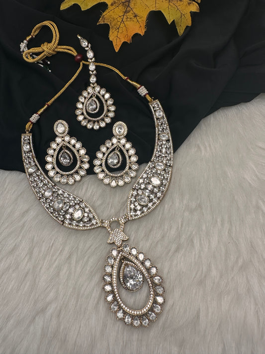 Moissanite AD Neckline Short Necklace with Earrings and Mang Tika - 
