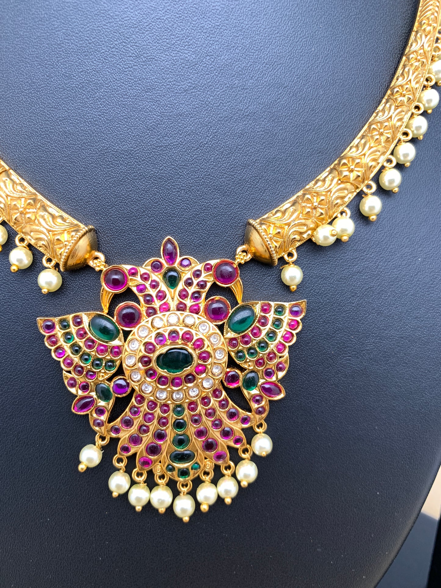 Antique Red Green Kemp Necklace Floral Pattern Kanthi Style