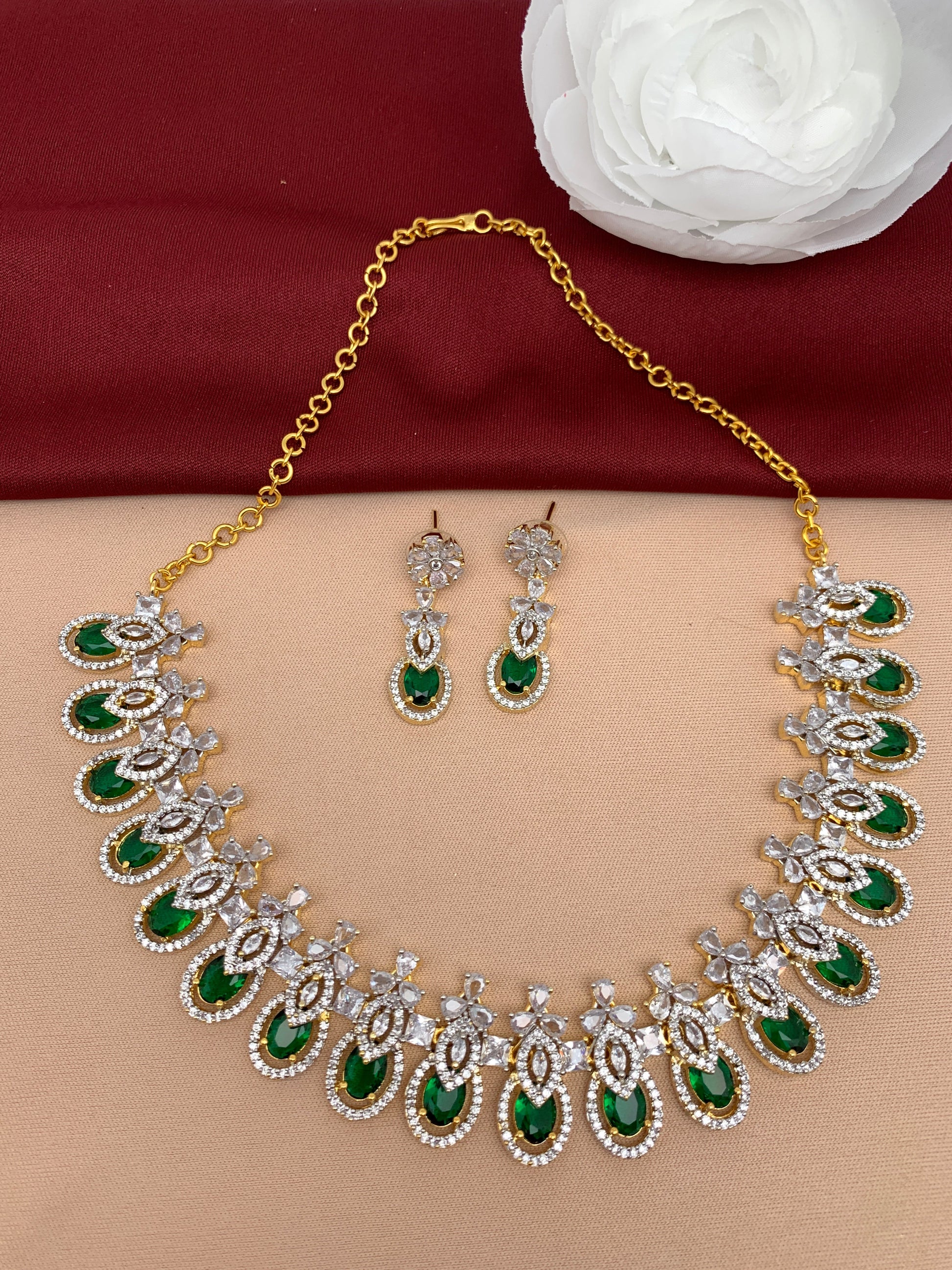 Diamond Finish American Diamond Emrald Green Stone Short Necklace
