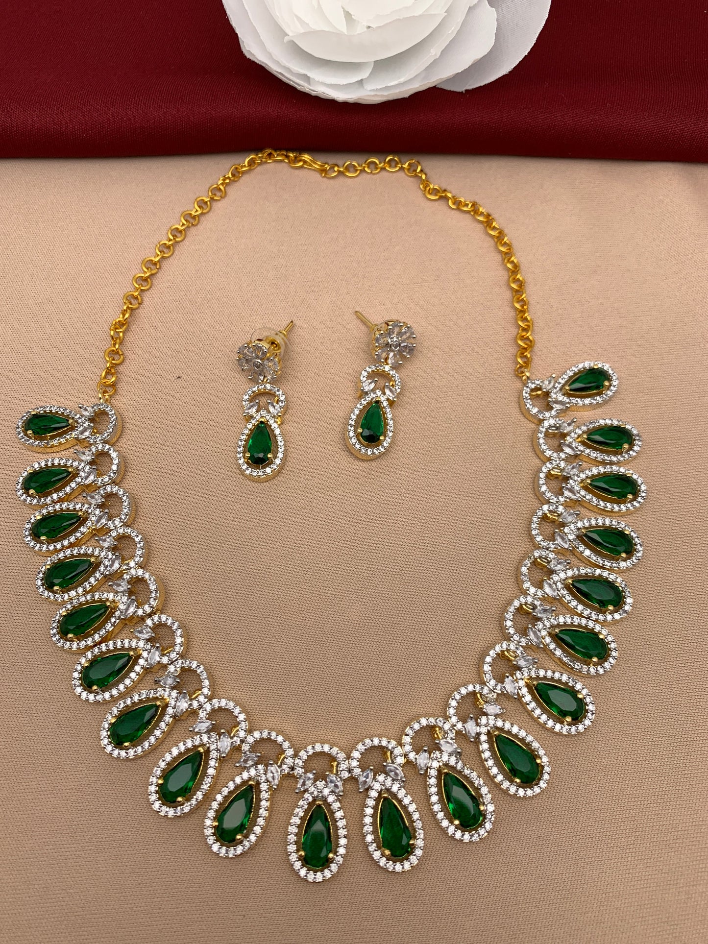 Diamond Finish American Diamond Emrald Green Stone Short Necklace