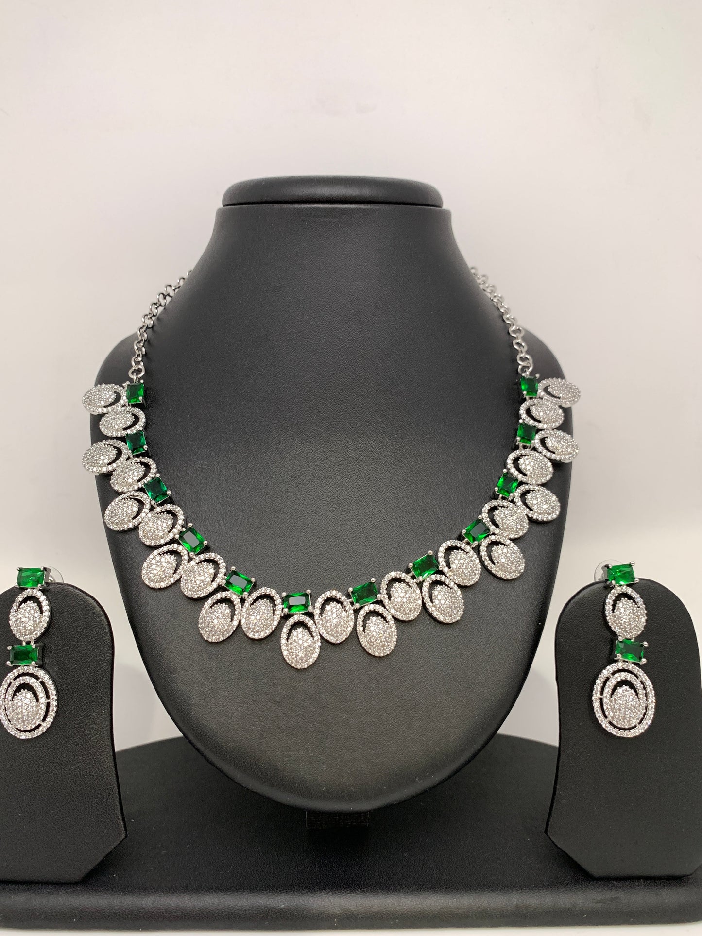 Green Stone Silver Polish American Diamond Short Necklace