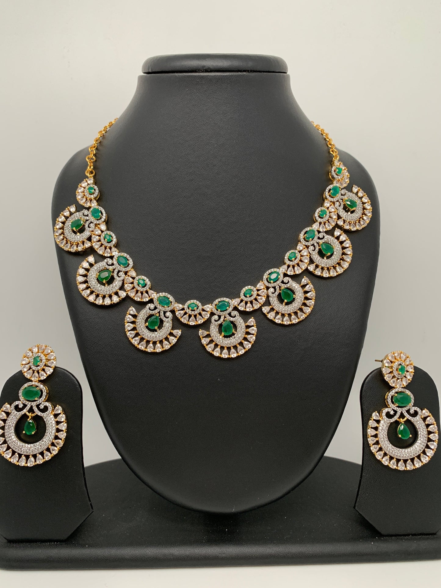 Green Stone American Diamond Finish Short Necklace