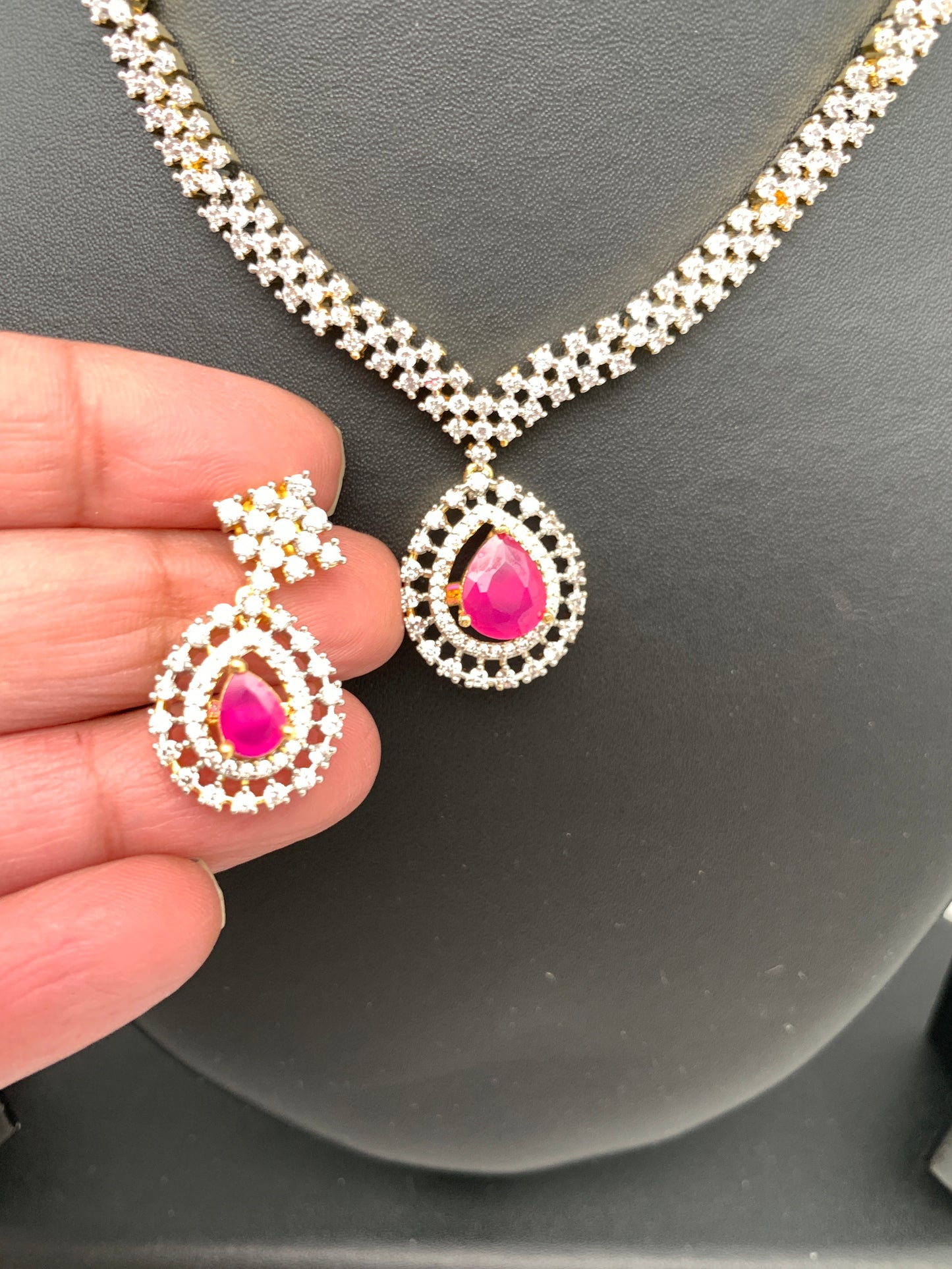 Simple AD Changeable Multi Stone Short Necklace