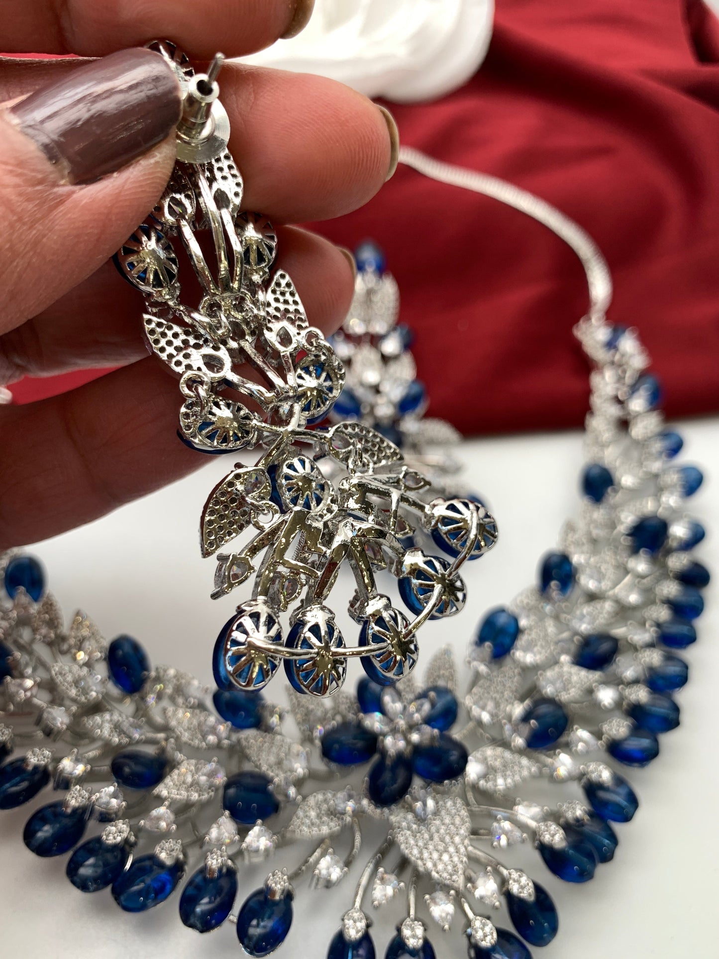 AD Blue Stone Silver Finish Neckline Short Neckalce