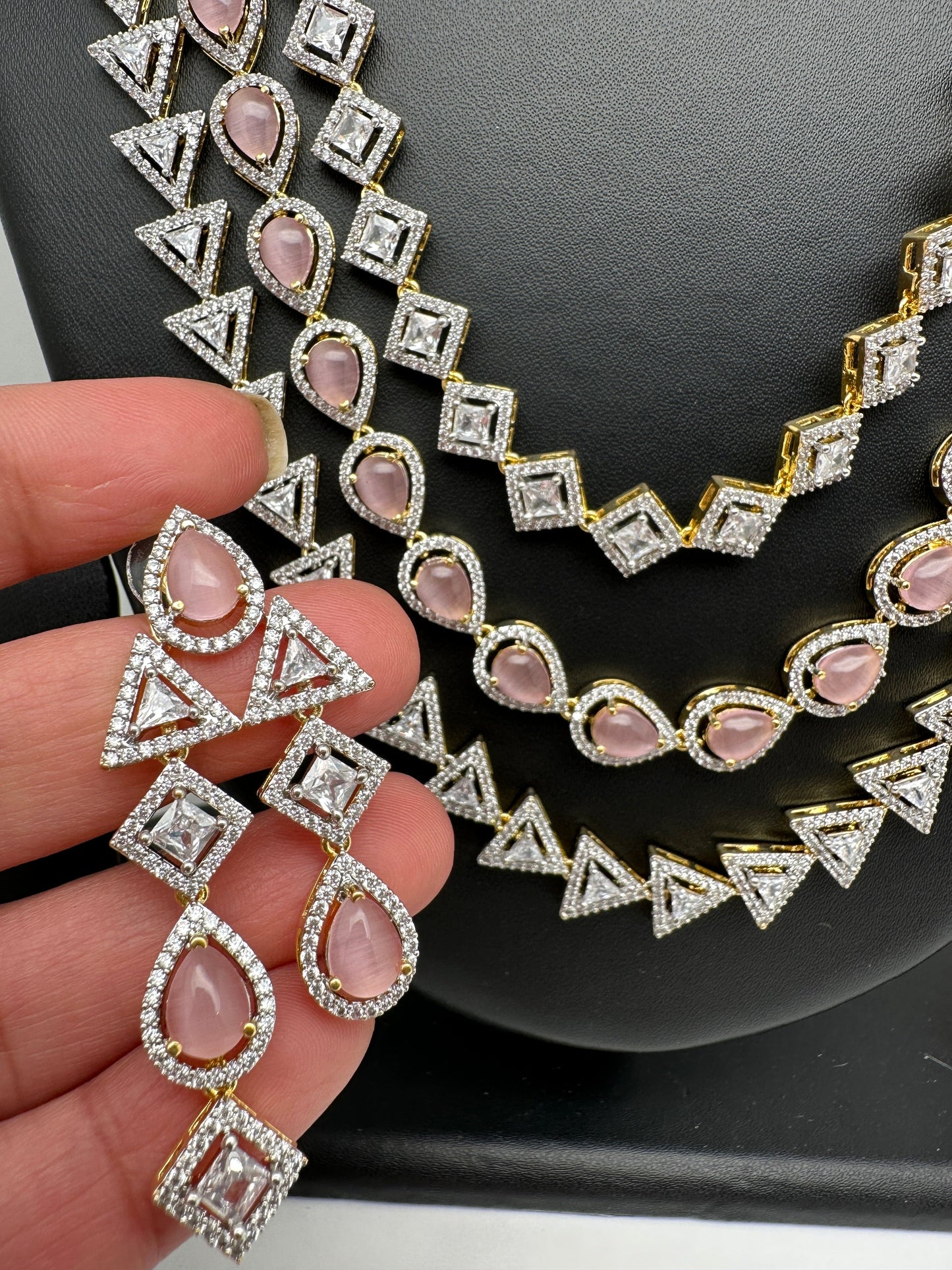 AD Pink Stone Three Line Teen Lada Short Neckalce