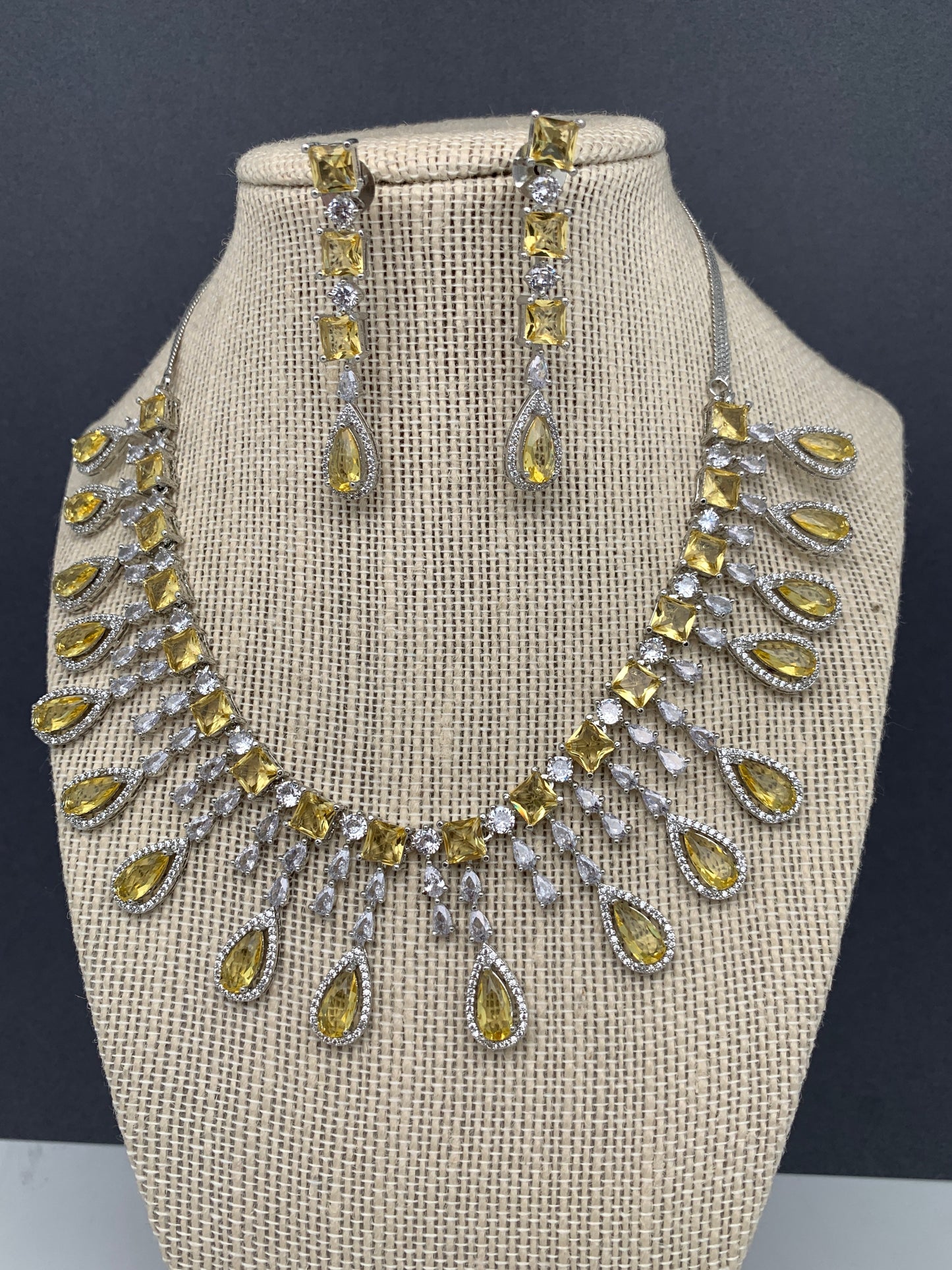 Doublet Stone Silver Finish Short Necklace - Yellow