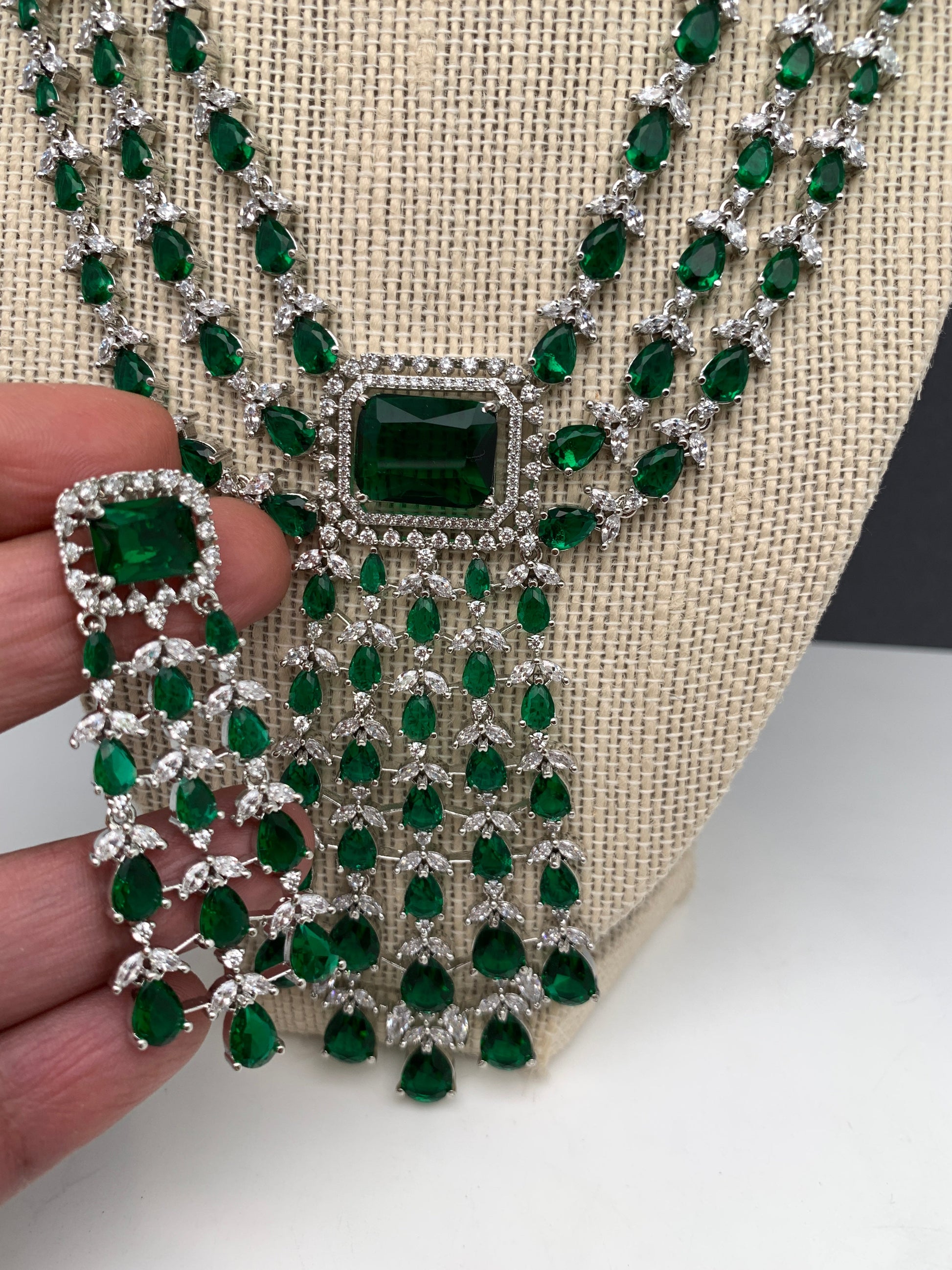 Doublet Stone Silver Finish Short Necklace - Green