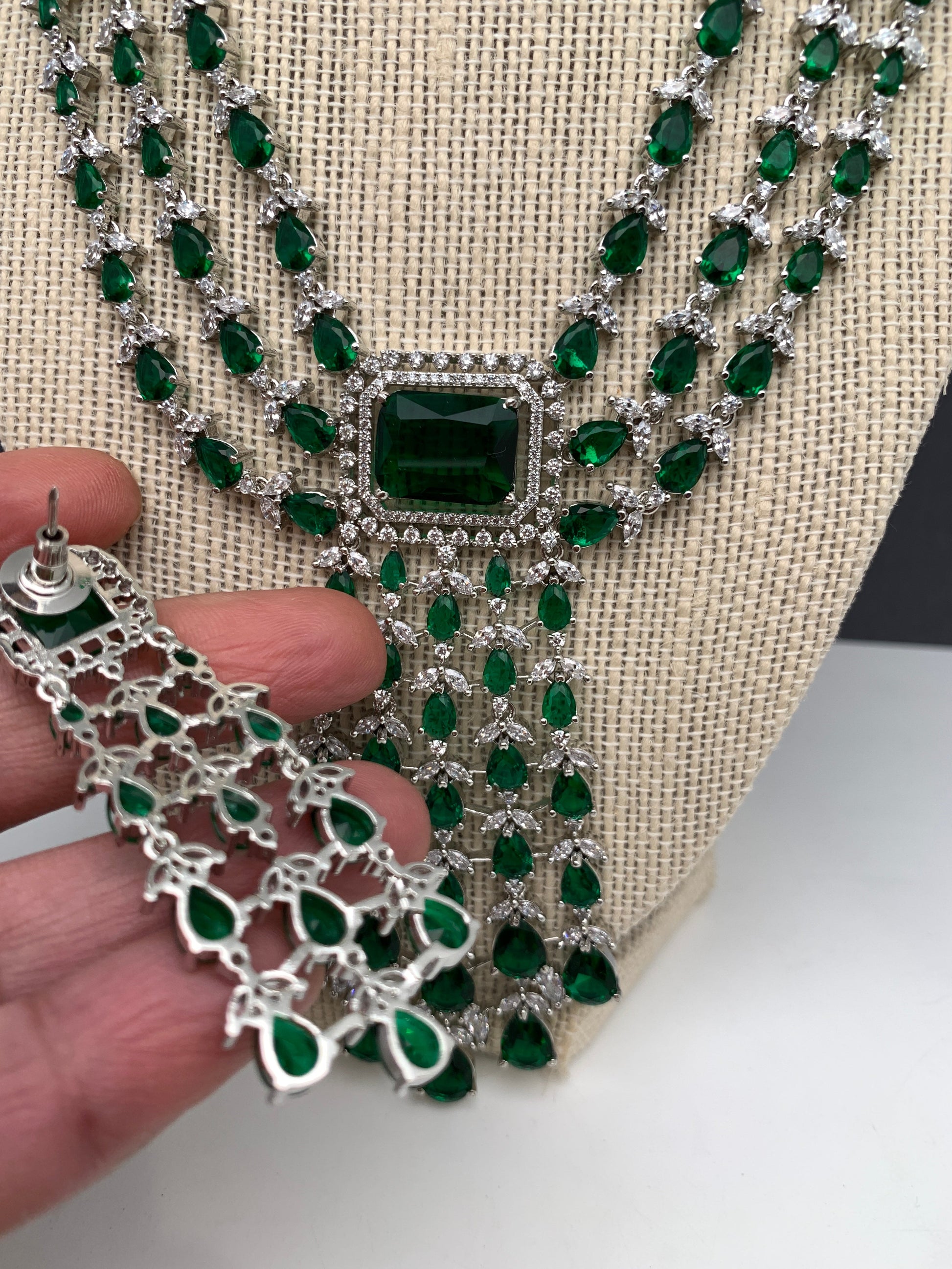 Doublet Stone Silver Finish Short Necklace - Green