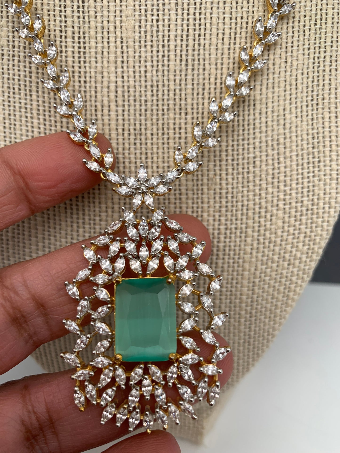 AD Mint Green Doublet Stone Short Necklace