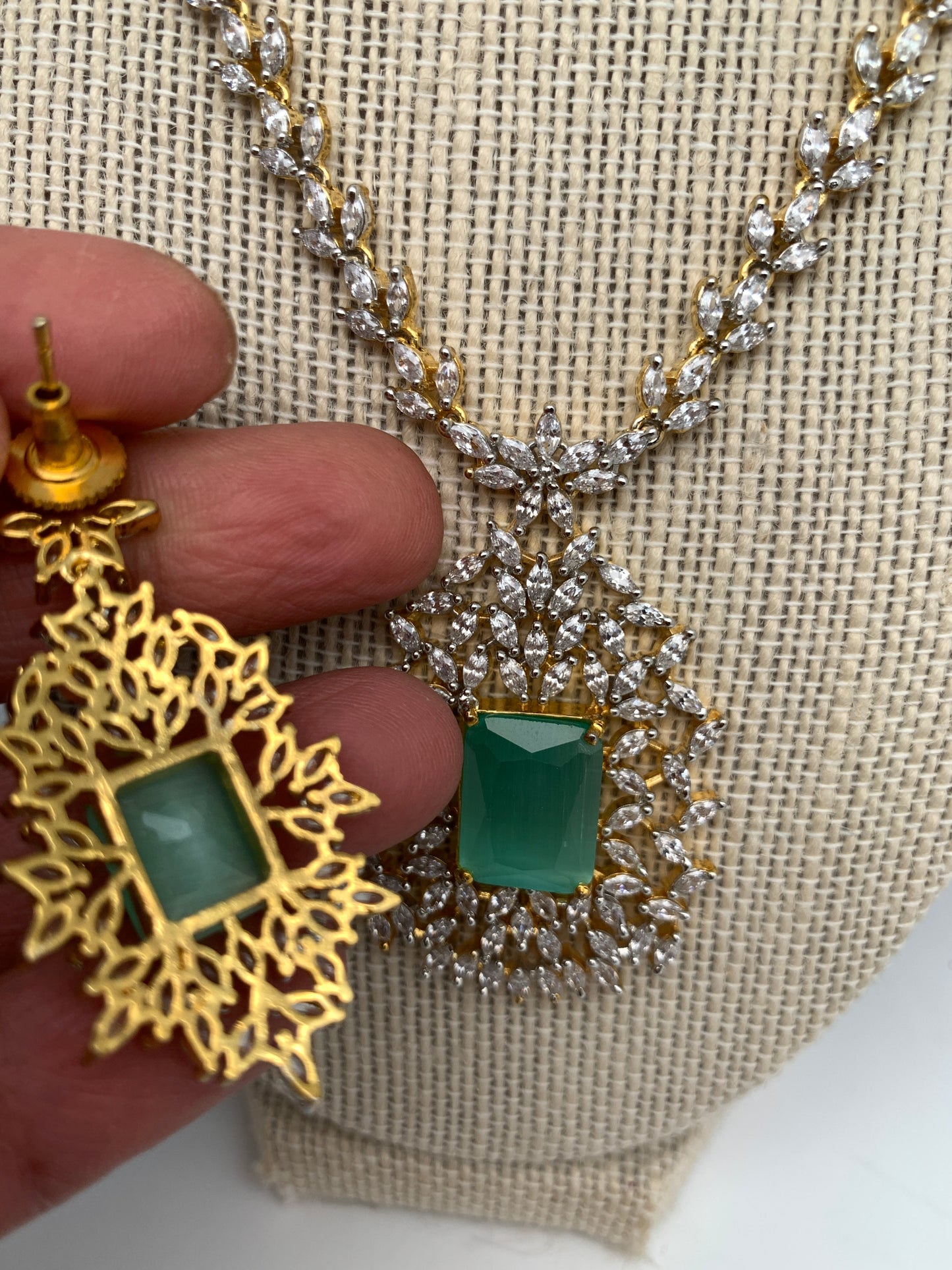 AD Mint Green Doublet Stone Short Necklace