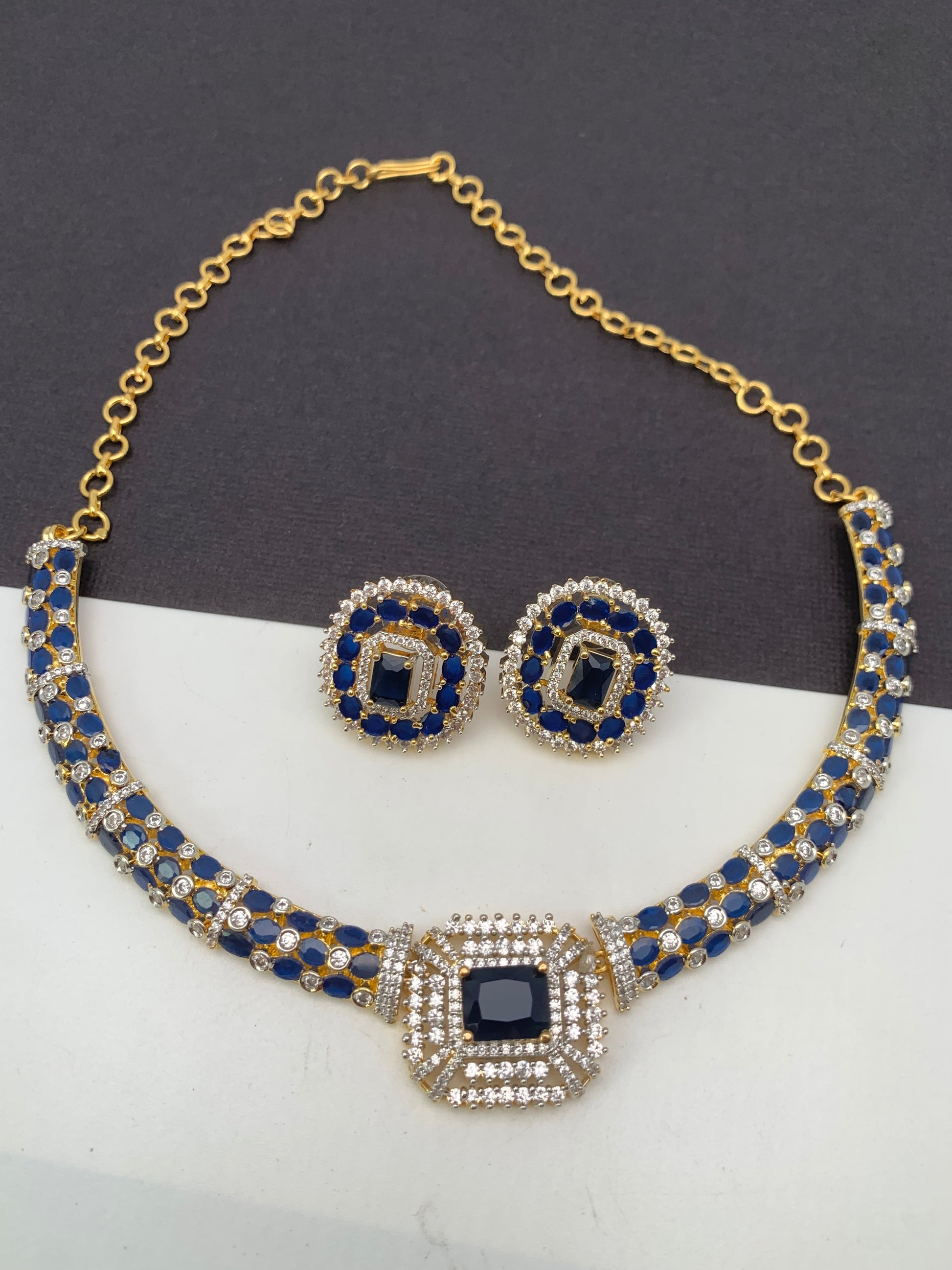 AD Color Stone Kanthi Style Short Neckline Necklace - Blue