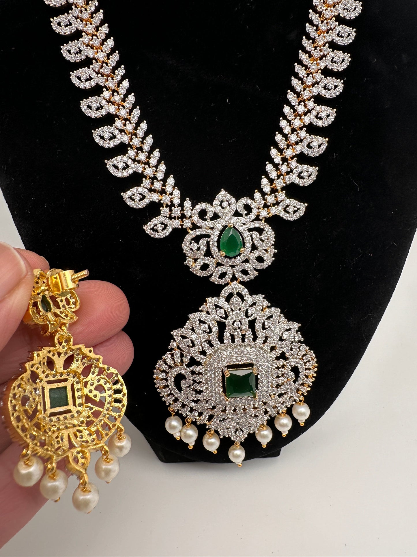 AD Diamond Finish Color Stone Mango Design Short Necklace - Green