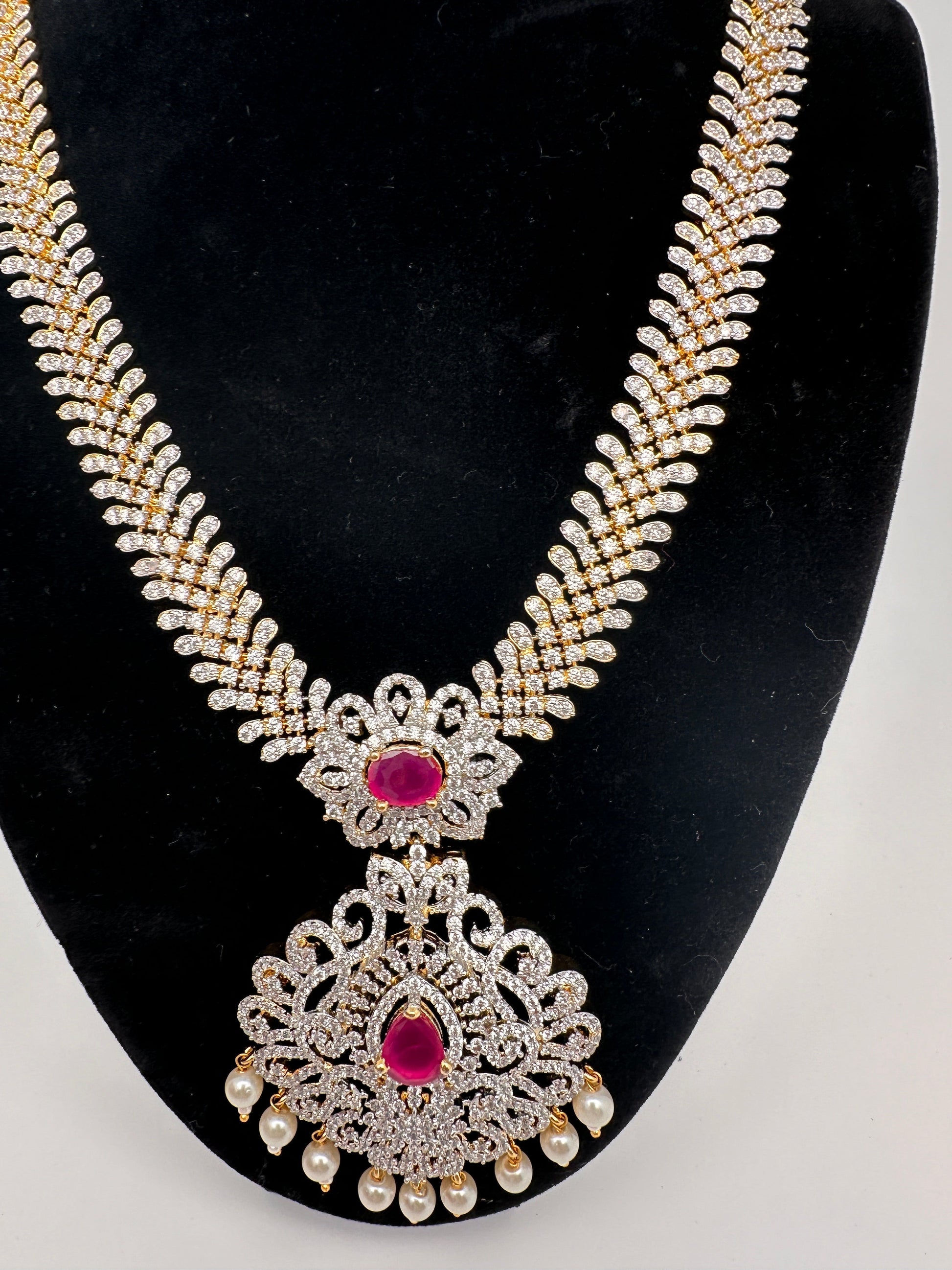 AD Diamond Finish Color Stone Floral Design Short Necklace - Red