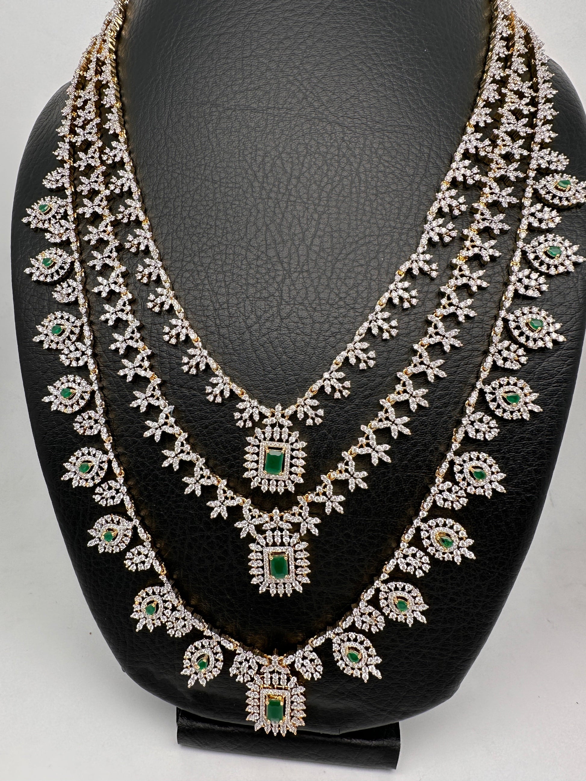 AD Color Stone Multi Layer Teen Lada Long Necklace - Green