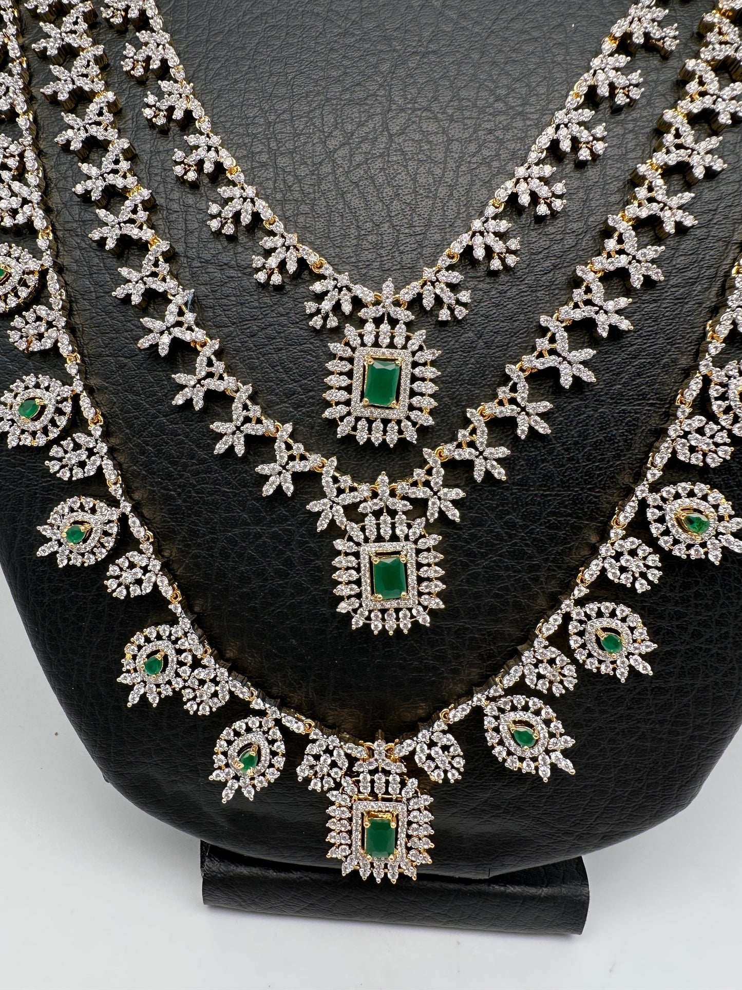 AD Color Stone Multi Layer Teen Lada Long Necklace - Green